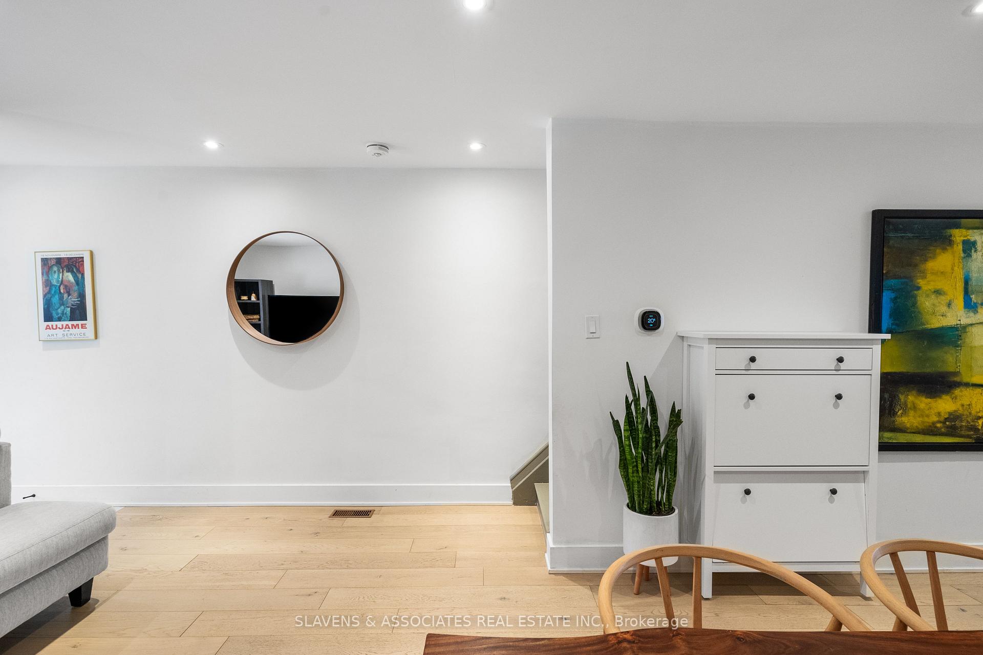 Photo 4 of 11 Hursting Avenue, Toronto, Oakwood Village — HOMEH