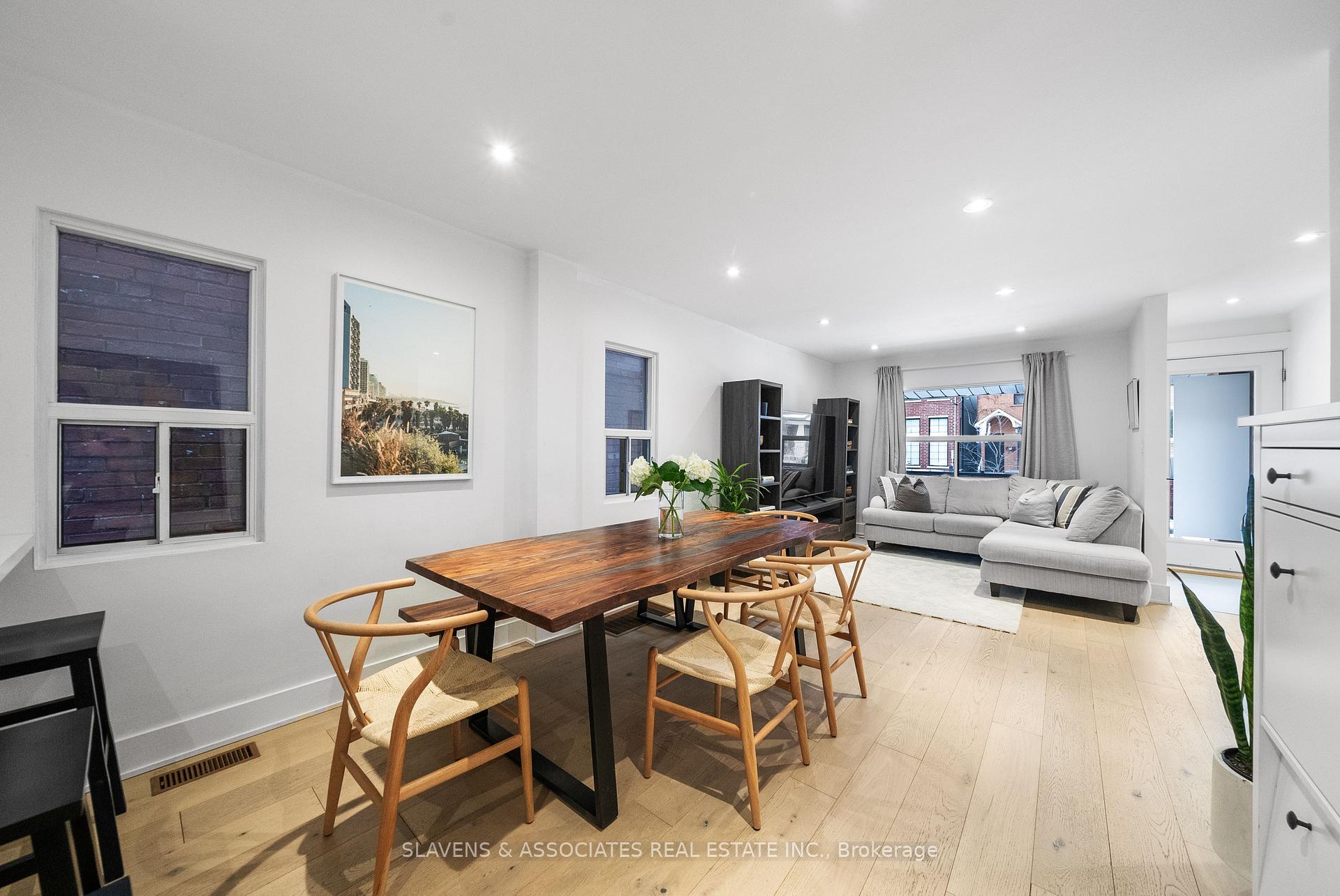 Photo 10 of 11 Hursting Avenue, Toronto, Oakwood Village — HOMEH