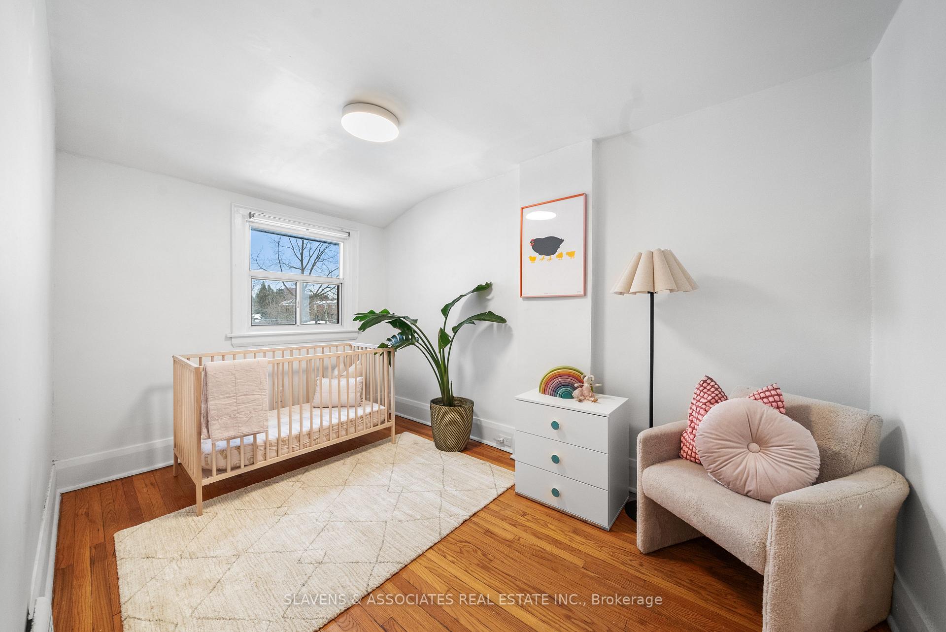 Photo 12 of 11 Hursting Avenue, Toronto, Oakwood Village — HOMEH