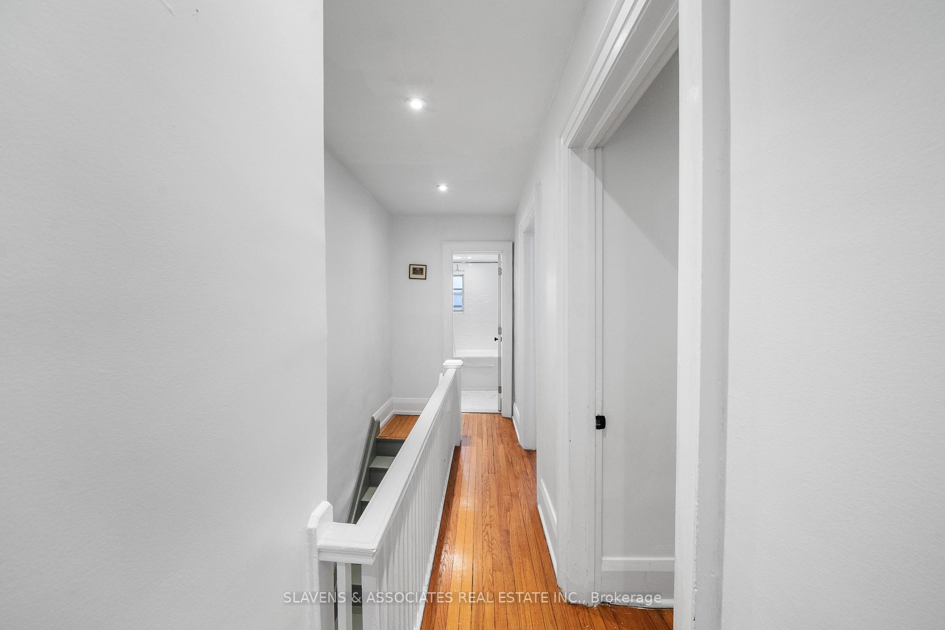 Photo 14 of 11 Hursting Avenue, Toronto, Oakwood Village — HOMEH