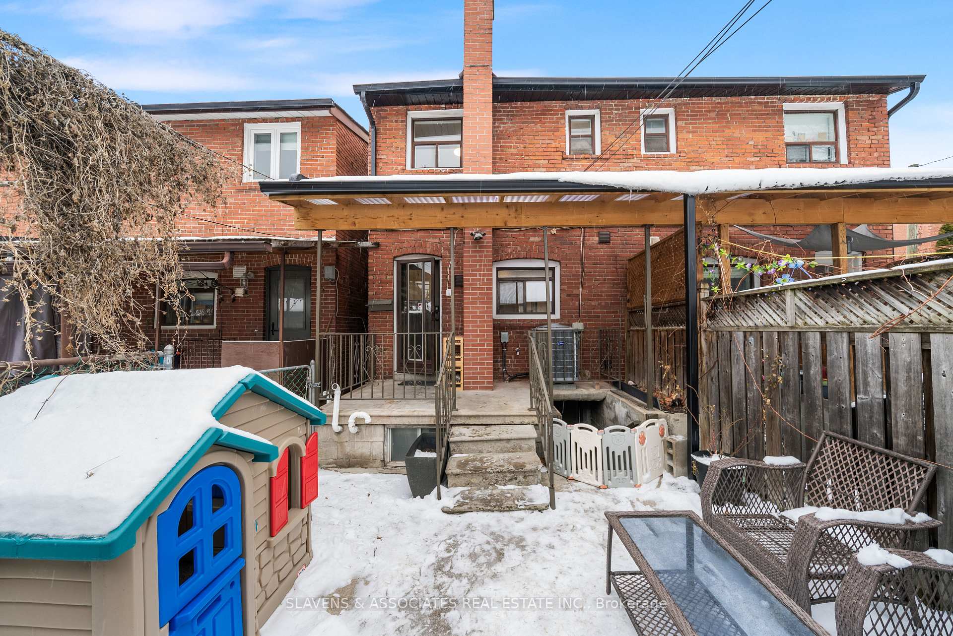 Photo 18 of 11 Hursting Avenue, Toronto, Oakwood Village — HOMEH
