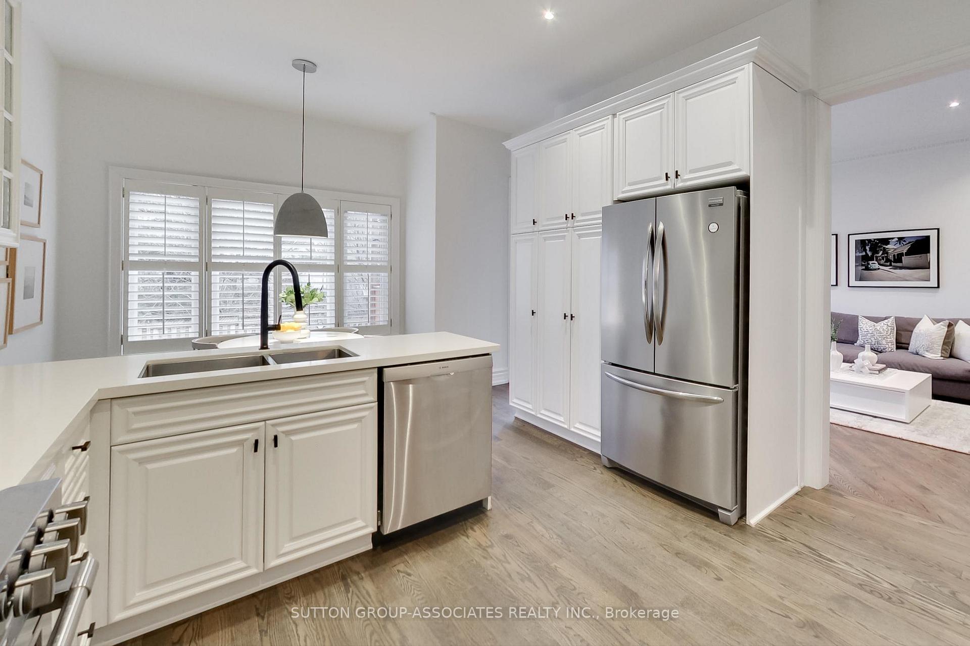 Photo 17 of 641 St Germain Avenue, Toronto, Bedford Park-Nortown — HOMEH