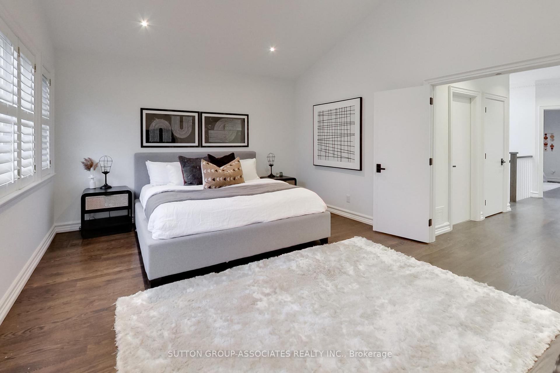 Photo 25 of 641 St Germain Avenue, Toronto, Bedford Park-Nortown — HOMEH