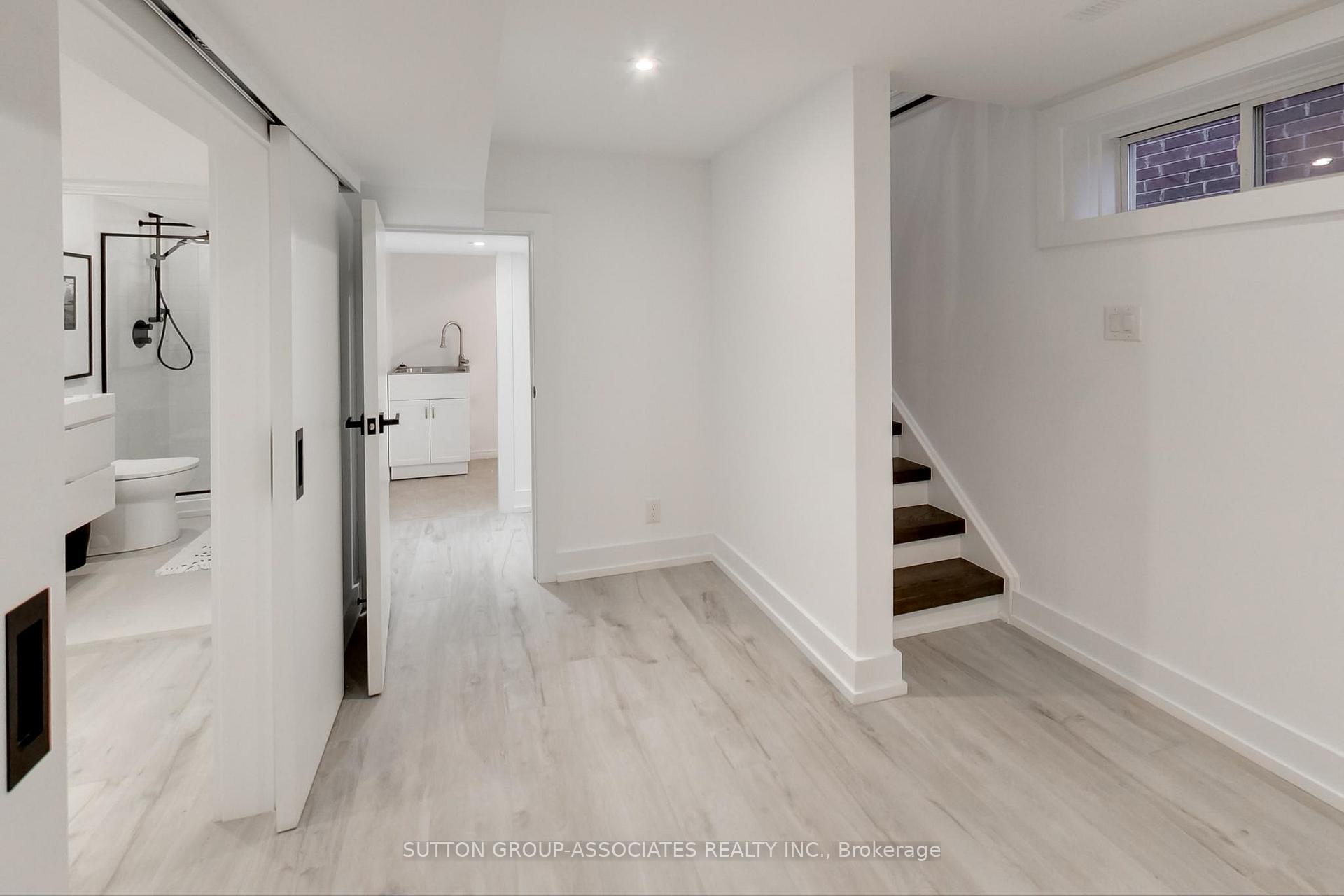 Photo 40 of 641 St Germain Avenue, Toronto, Bedford Park-Nortown — HOMEH