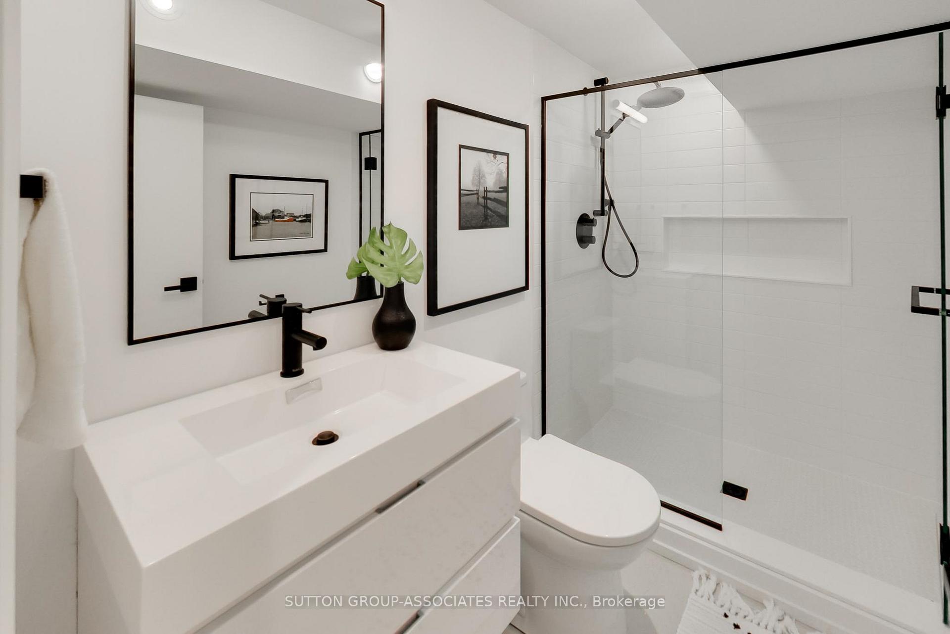 Photo 42 of 641 St Germain Avenue, Toronto, Bedford Park-Nortown — HOMEH