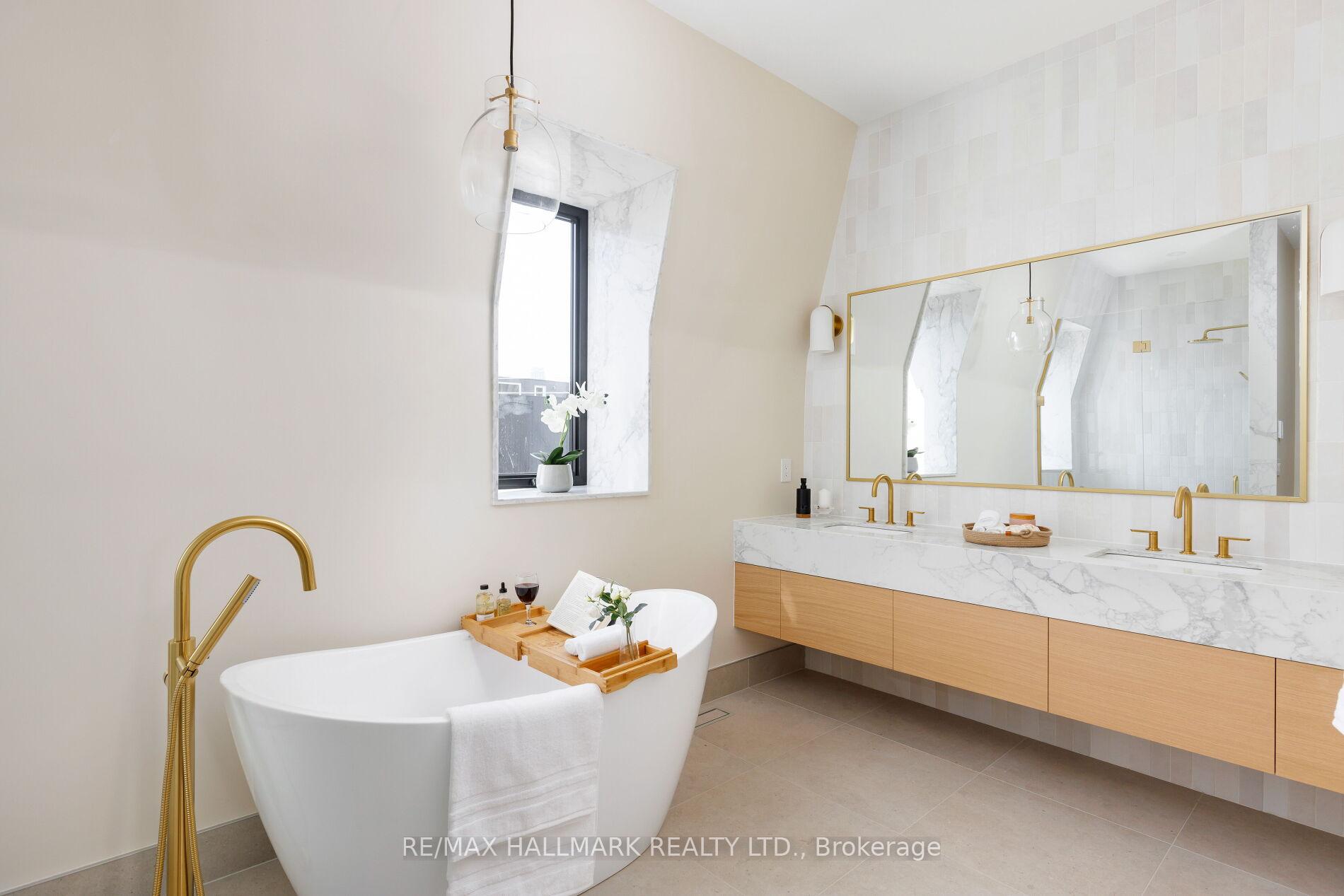 Photo 23 of 108 Crawford Street, Toronto, Trinity-Bellwoods — HOMEH