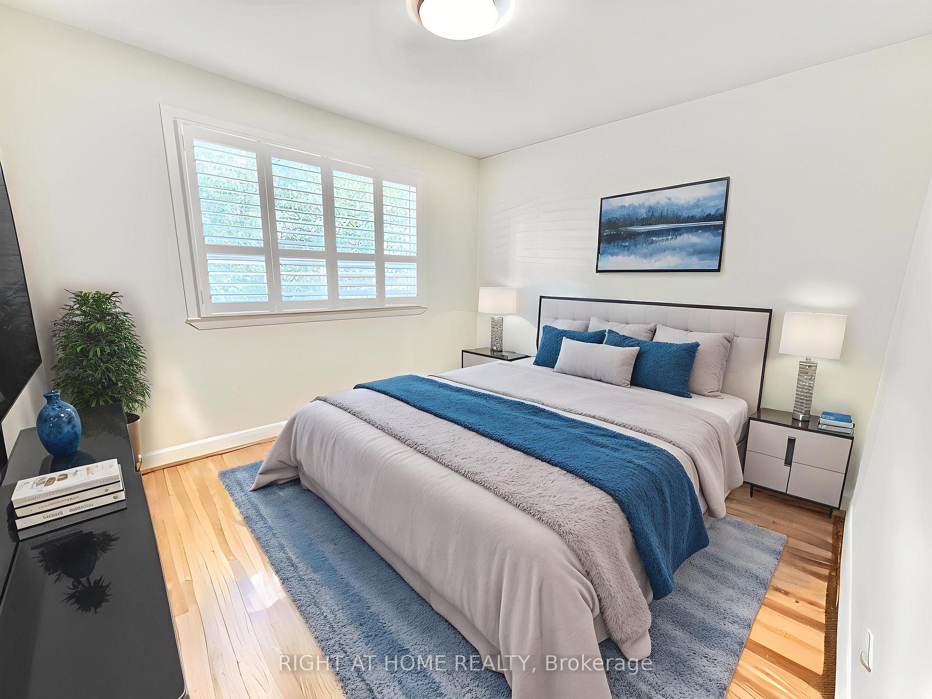 Photo 6 of 37 Gooderham Drive, Scarborough, Wexford-Maryvale — HOMEH