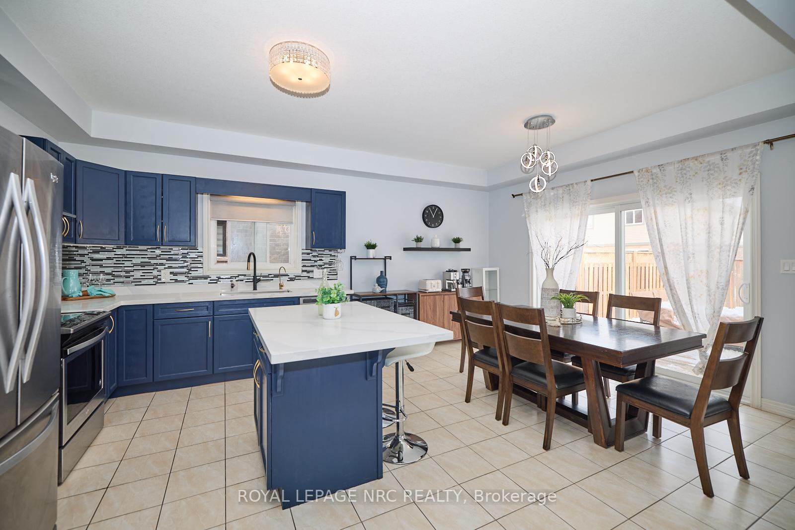 Photo 11 of 6 Elderberry Road, Thorold, Confederation Heights — HOMEH