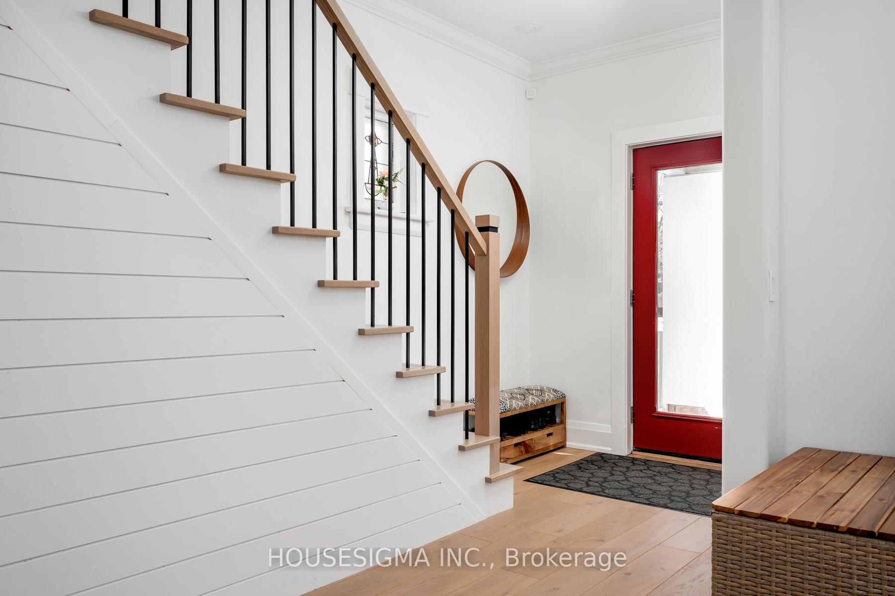 Photo 3 of 308 Kingswood Road, Toronto, The Beaches — HOMEH