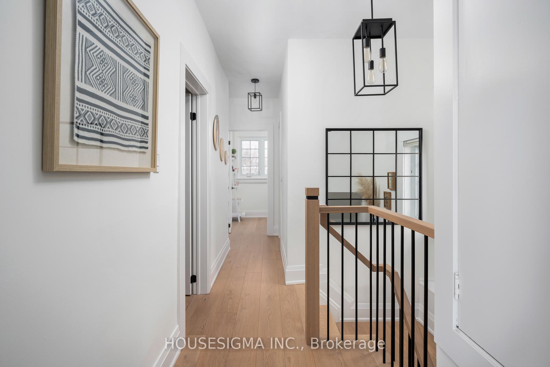 Photo 16 of 308 Kingswood Road, Toronto, The Beaches — HOMEH