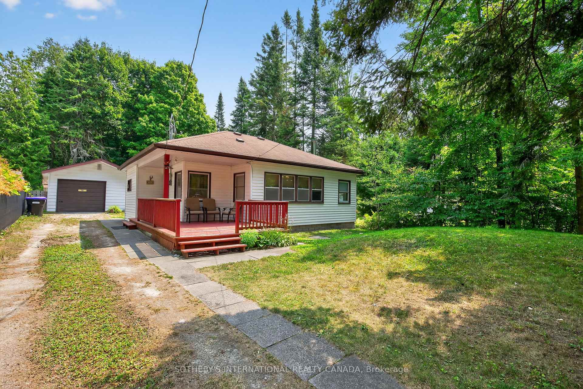 Photo 3 of 37 Park Road, Tiny, Rural Tiny — HOMEH