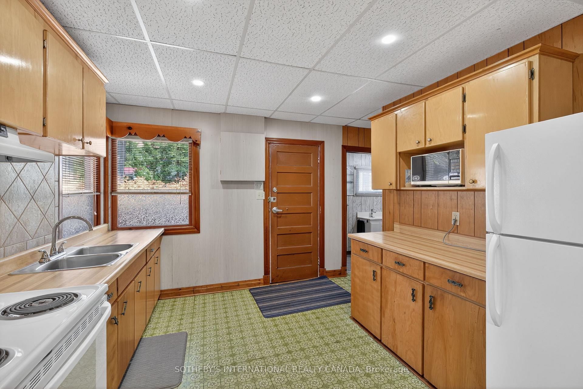 Photo 11 of 37 Park Road, Tiny, Rural Tiny — HOMEH