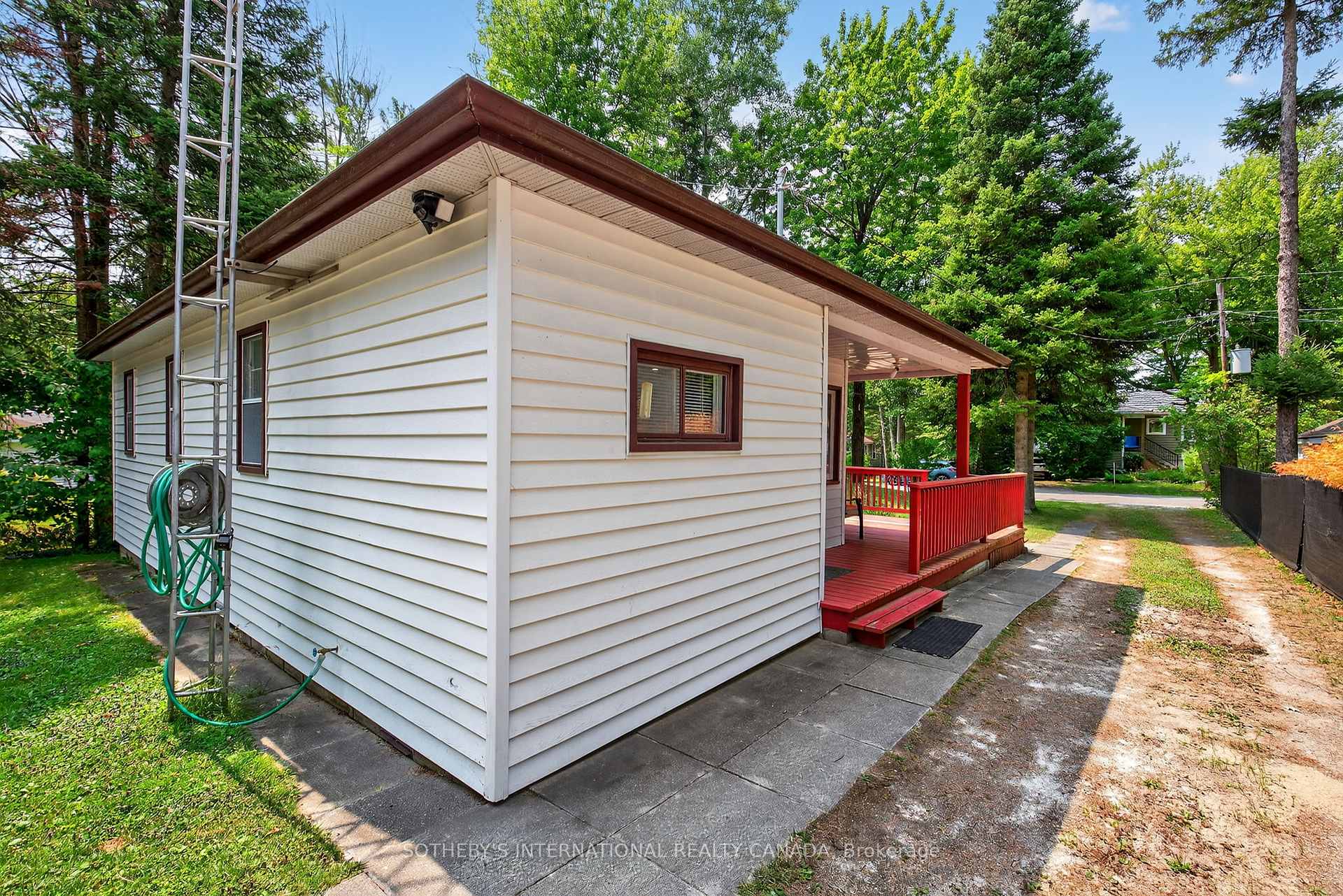 Photo 26 of 37 Park Road, Tiny, Rural Tiny — HOMEH