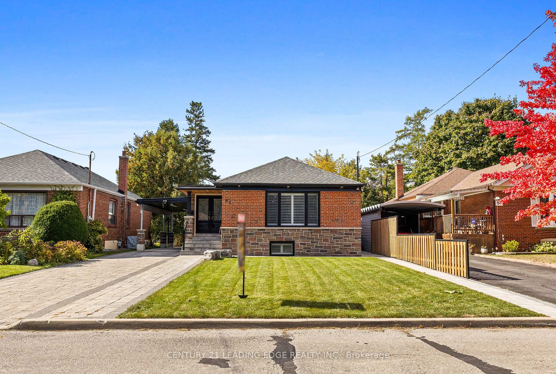 Photo 1 of 82 Lynvalley Crescent, Scarborough, Wexford-Maryvale — HOMEH