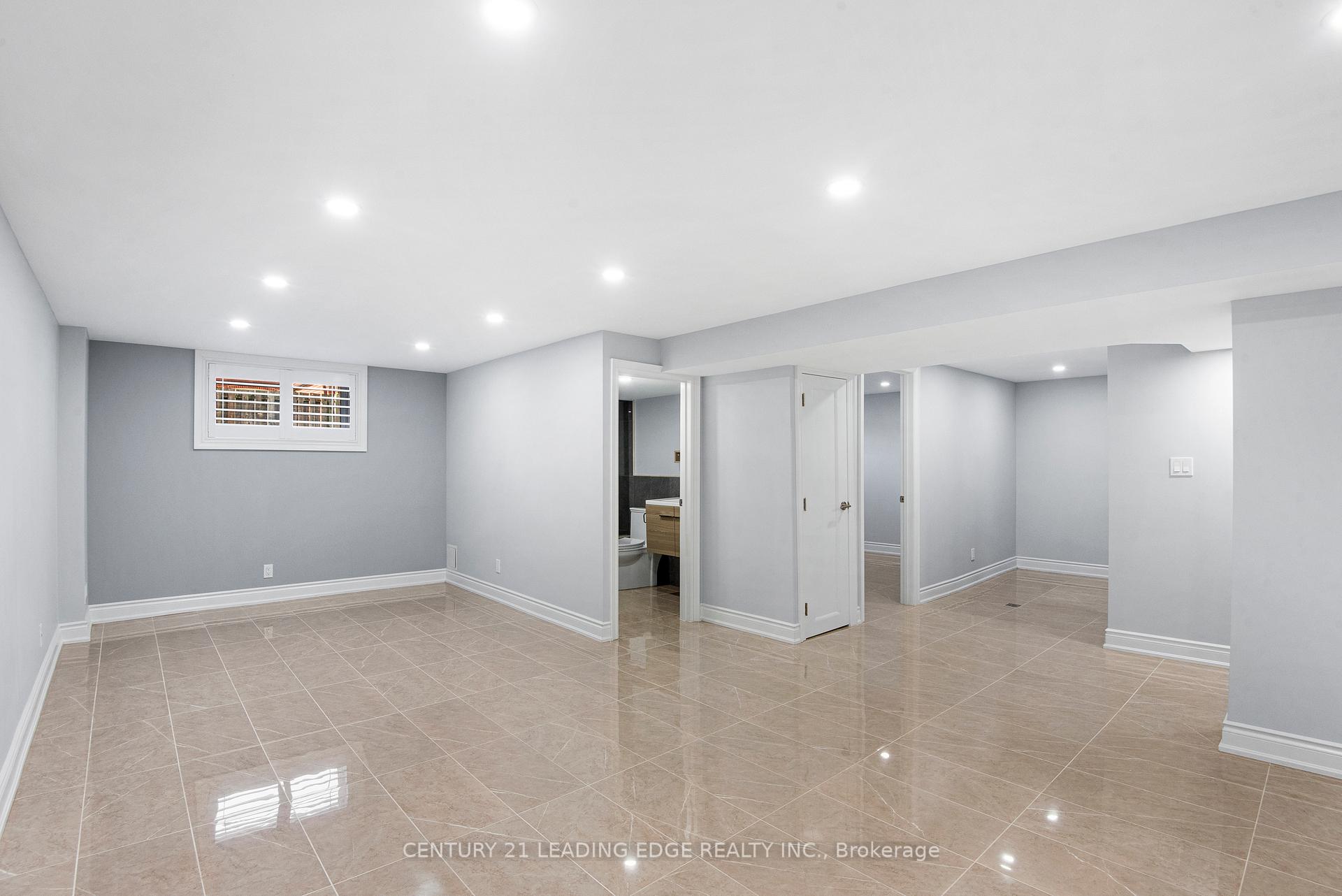 Photo 24 of 82 Lynvalley Crescent, Scarborough, Wexford-Maryvale — HOMEH