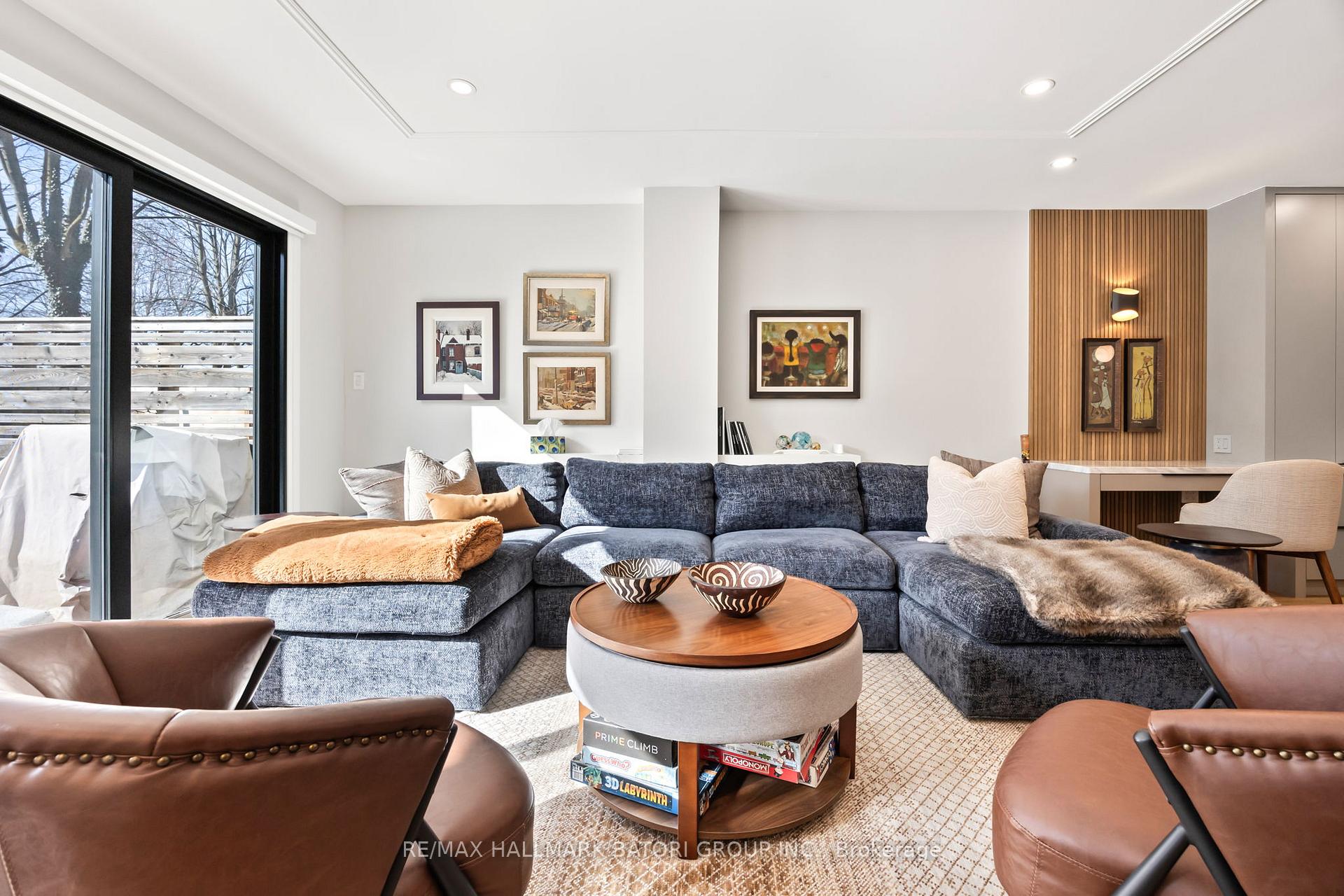 Photo 9 of 521 Castlefield Avenue, Toronto, Forest Hill North — HOMEH