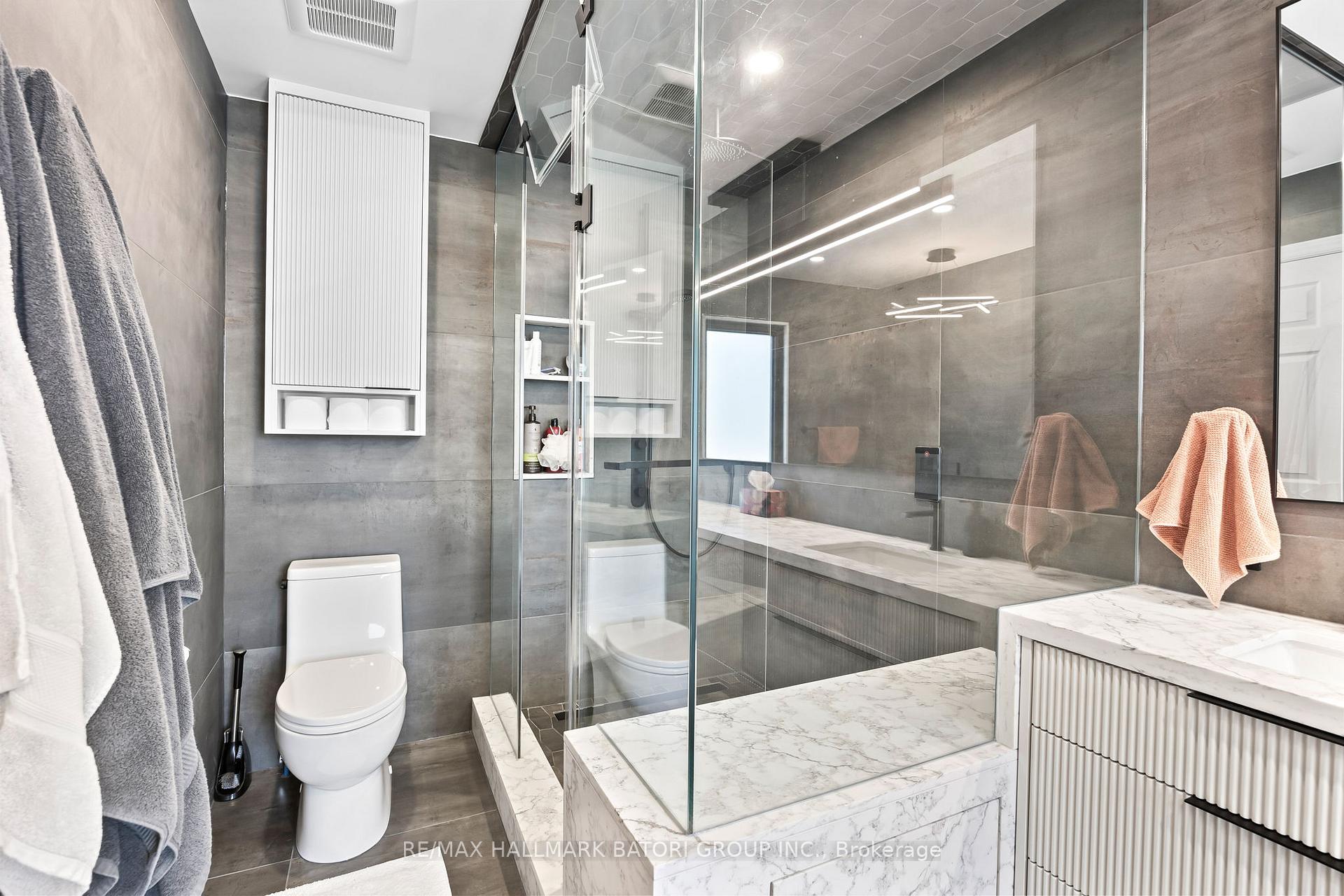 Photo 22 of 521 Castlefield Avenue, Toronto, Forest Hill North — HOMEH