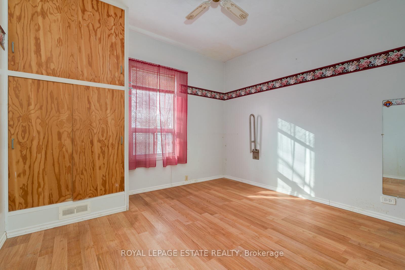 Photo 5 of 335/337 Craven Road, Toronto, Greenwood-Coxwell — HOMEH