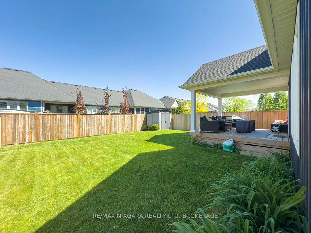 Photo 35 of 10 Eastman Gateway, Thorold, Hurricane/Merrittville — HOMEH