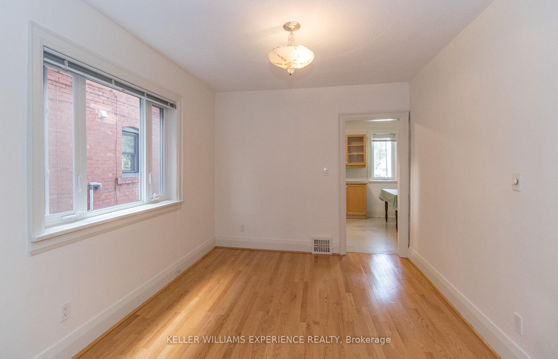 Photo 5 of 290 Arlington Avenue, Toronto, Oakwood Village — HOMEH