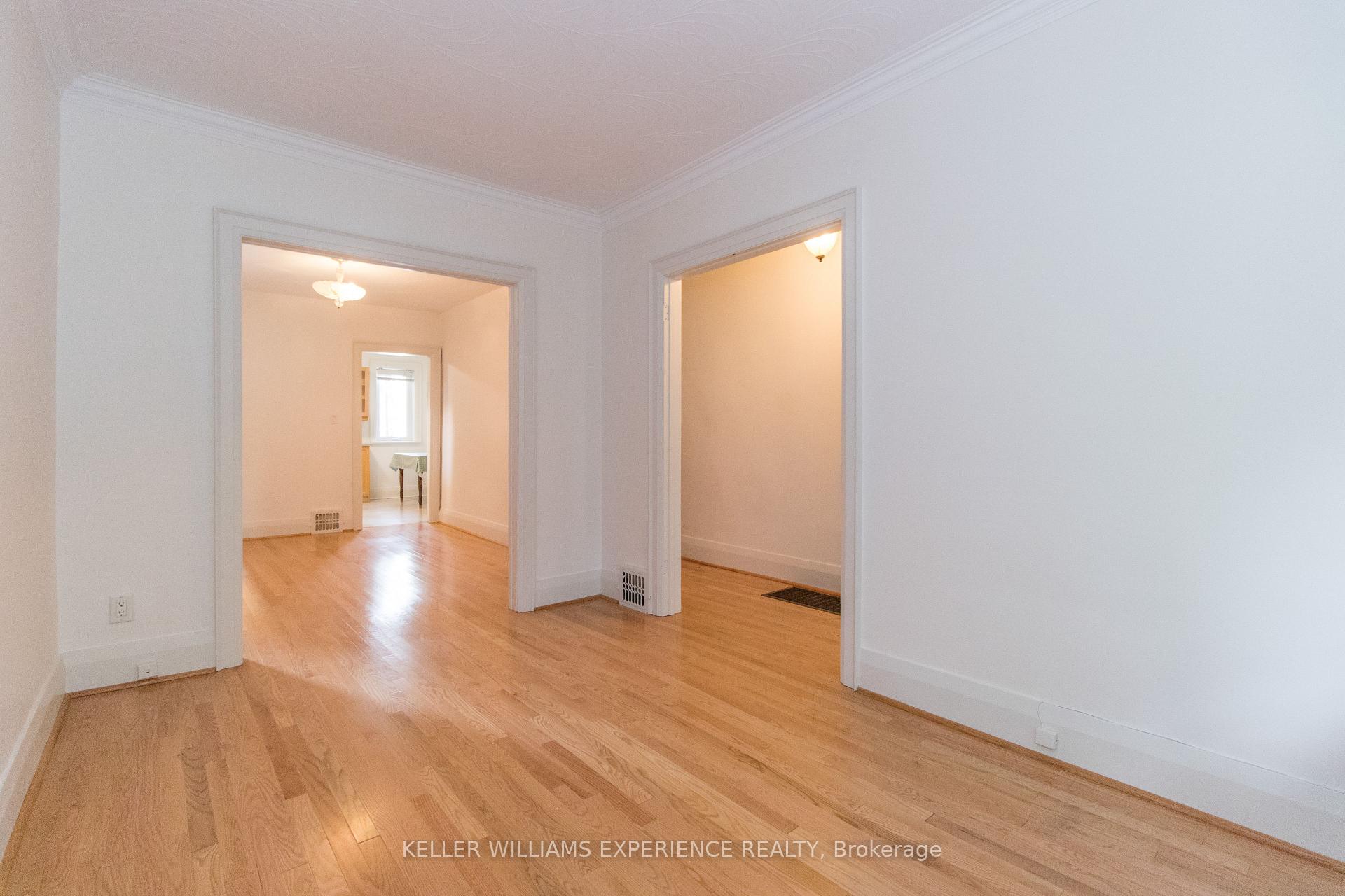 Photo 9 of 290 Arlington Avenue, Toronto, Oakwood Village — HOMEH