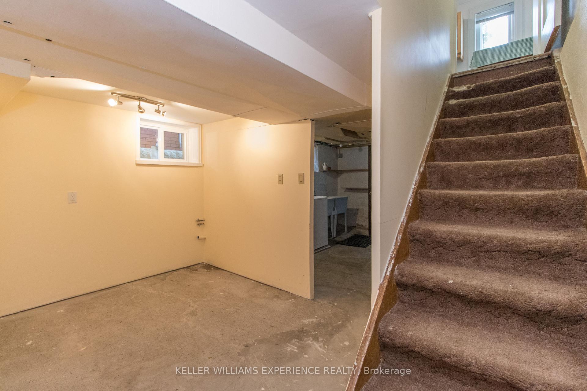 Photo 17 of 290 Arlington Avenue, Toronto, Oakwood Village — HOMEH