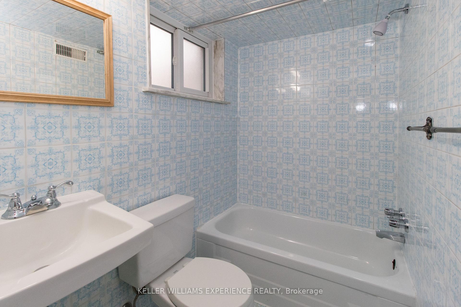 Photo 18 of 290 Arlington Avenue, Toronto, Oakwood Village — HOMEH
