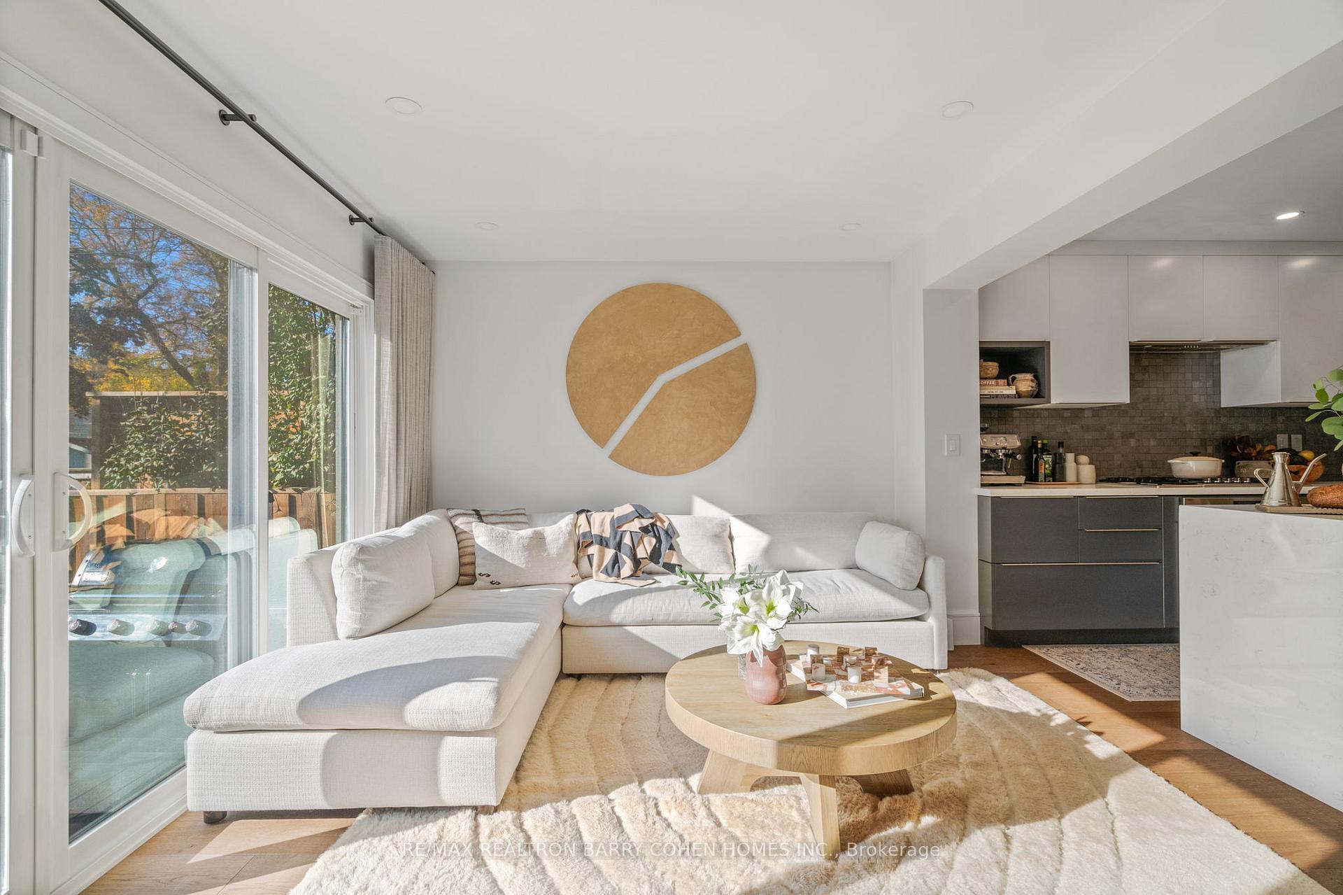 Photo 16 of 341 Woburn Avenue, Toronto, Lawrence Park North — HOMEH
