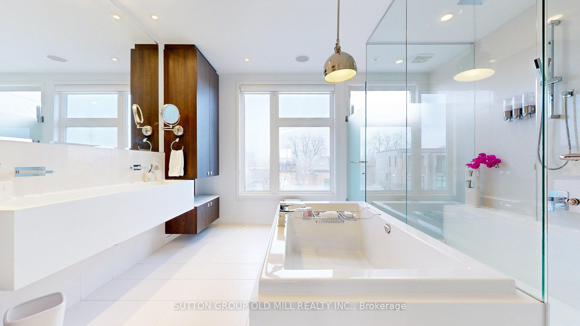 Photo 27 of 253 Roxton Road, Toronto, Palmerston-Little Italy — HOMEH