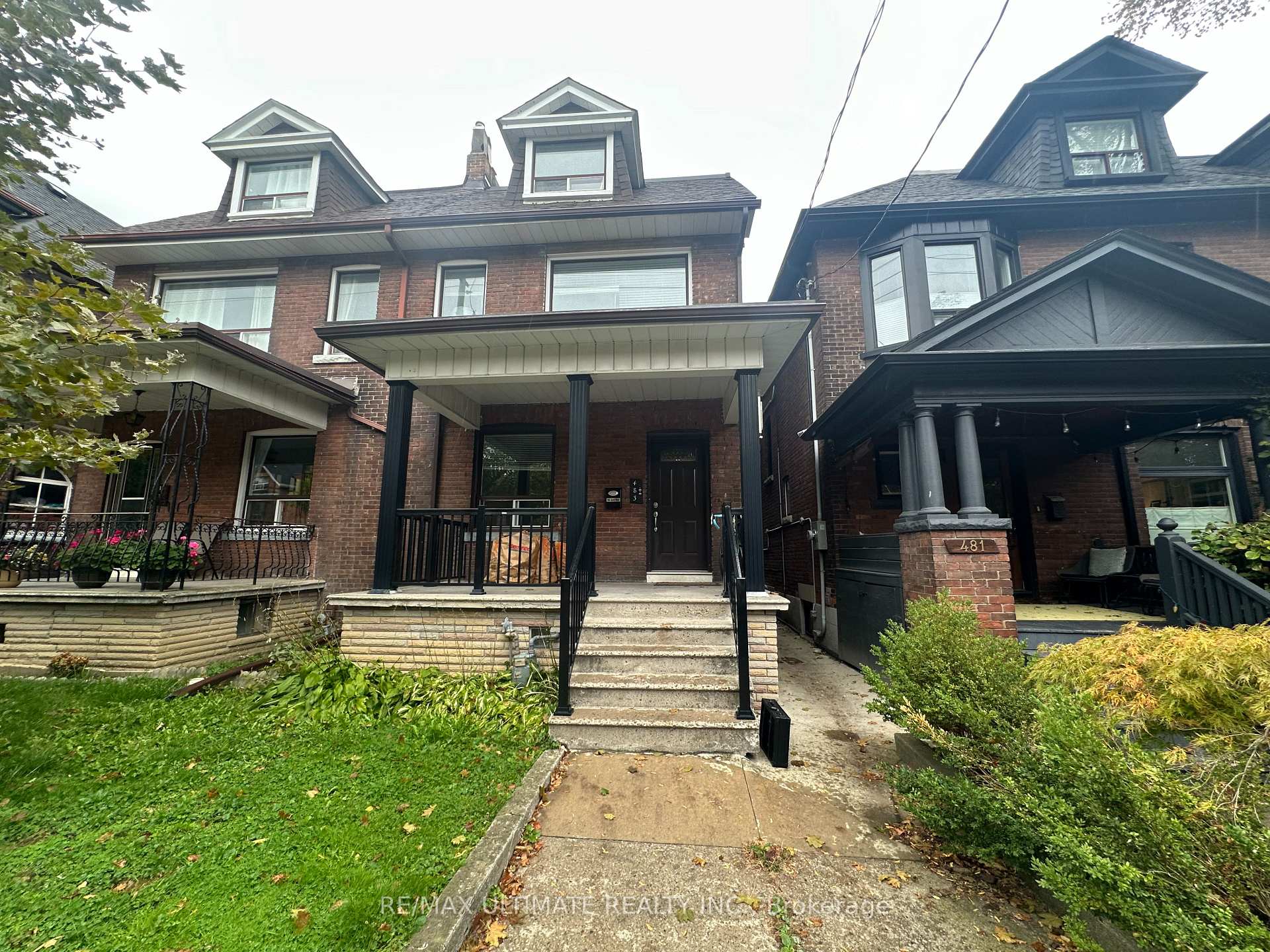 Front of Unit Main Floor, 483 Dovercourt Road