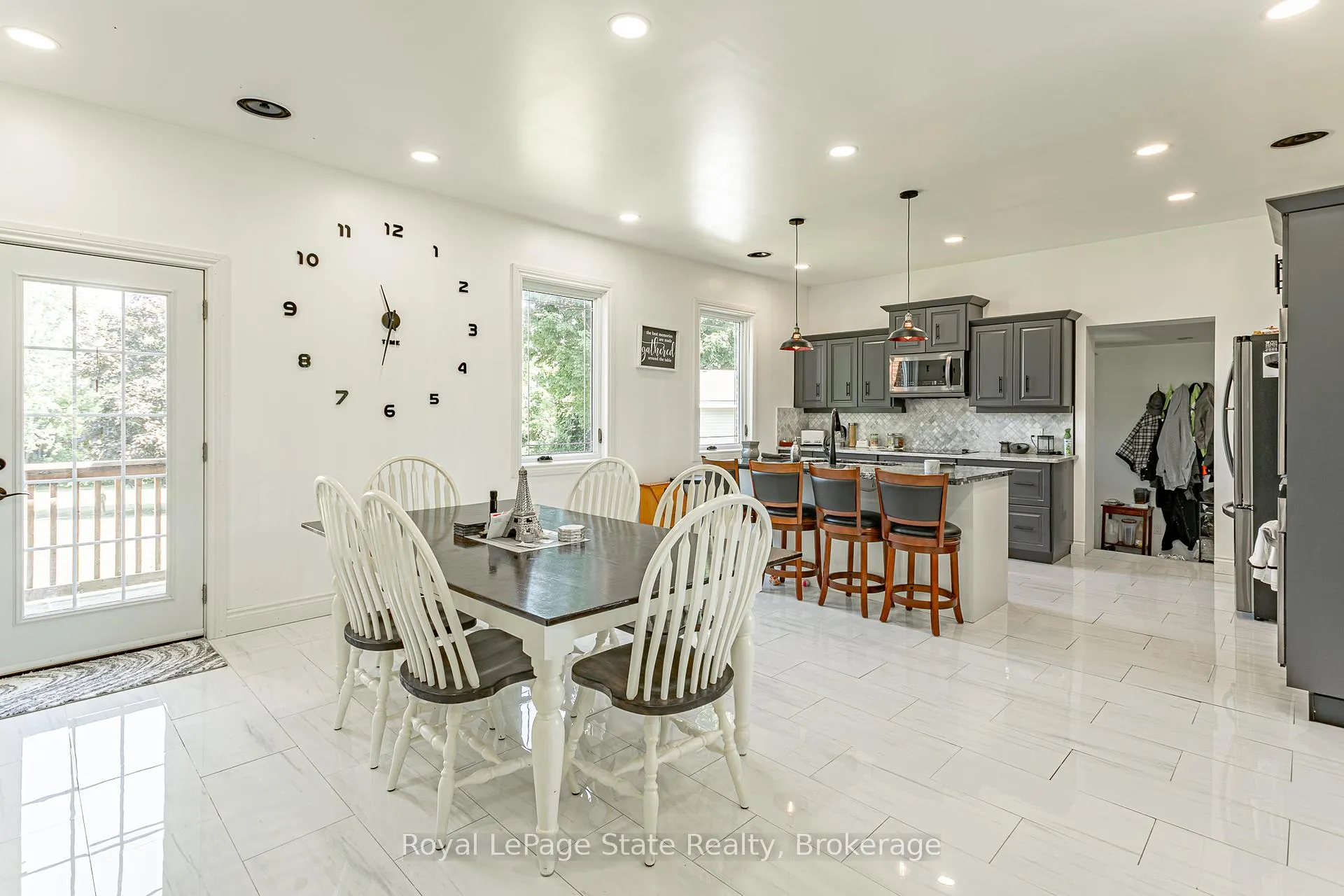 Photo 5 of 652 Villa Nova Road, Norfolk, Townsend — HOMEH
