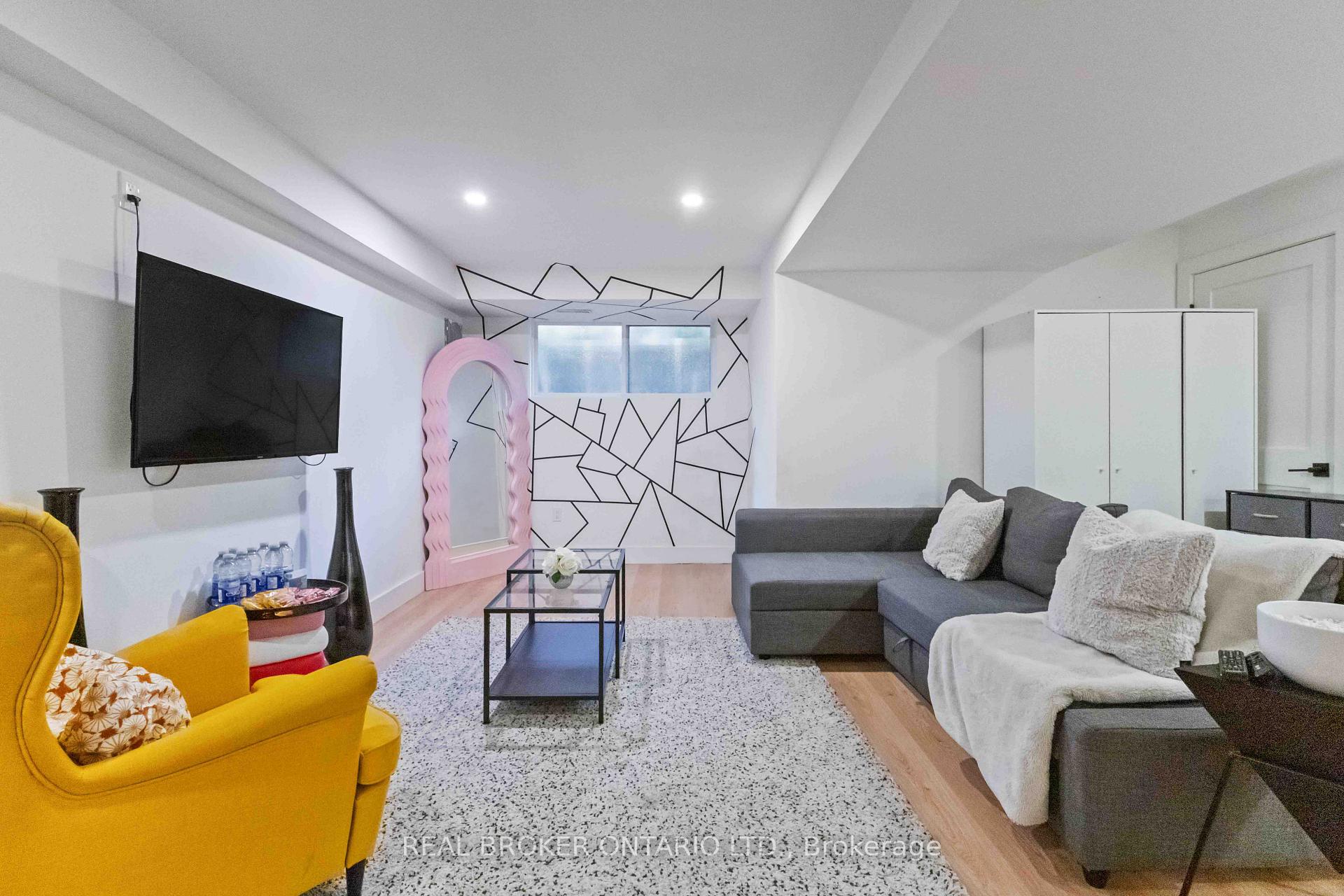 Photo 4 of Unit Lower, 182 De Grassi Street, Toronto, South Riverdale — HOMEH