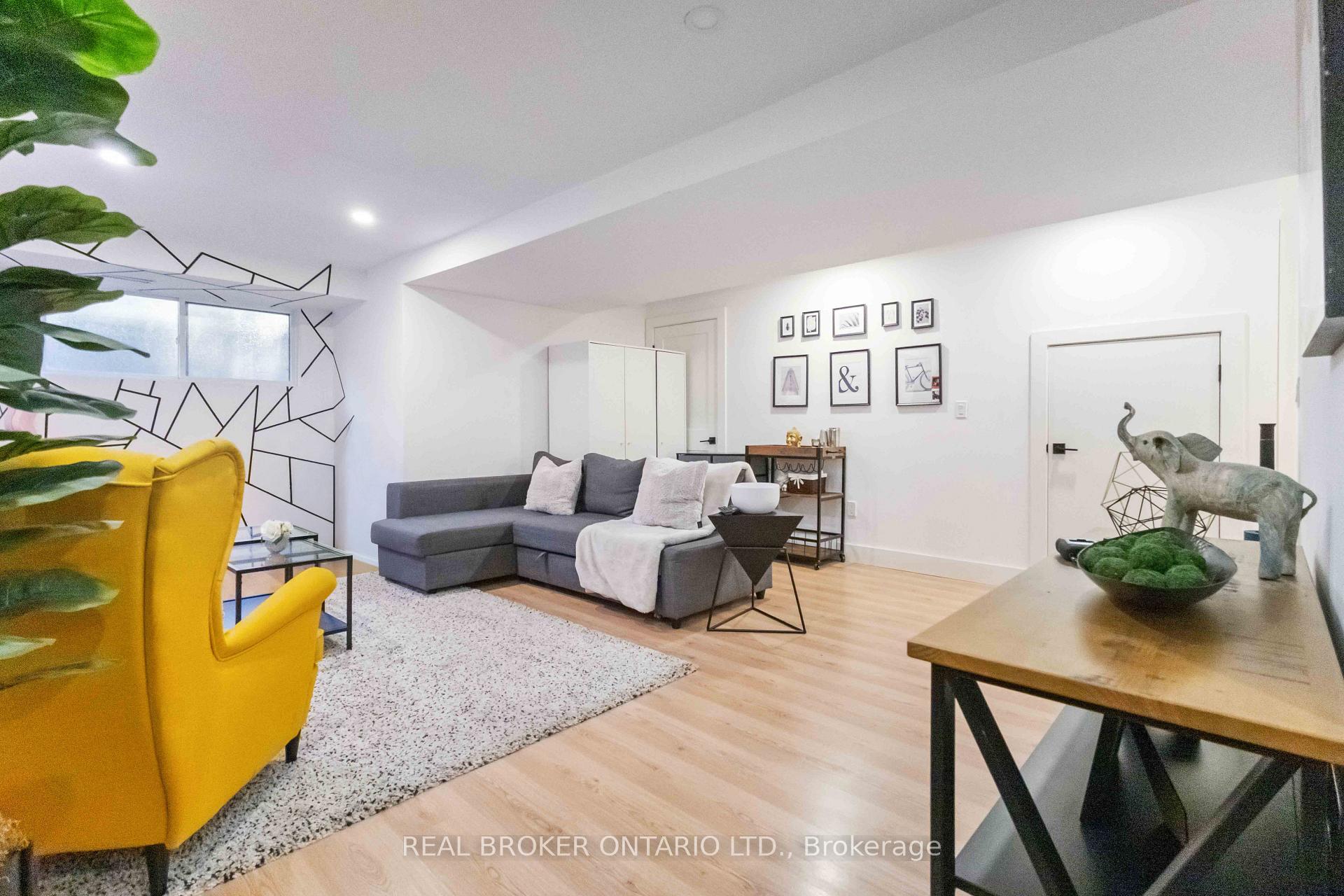 Photo 6 of Unit Lower, 182 De Grassi Street, Toronto, South Riverdale — HOMEH