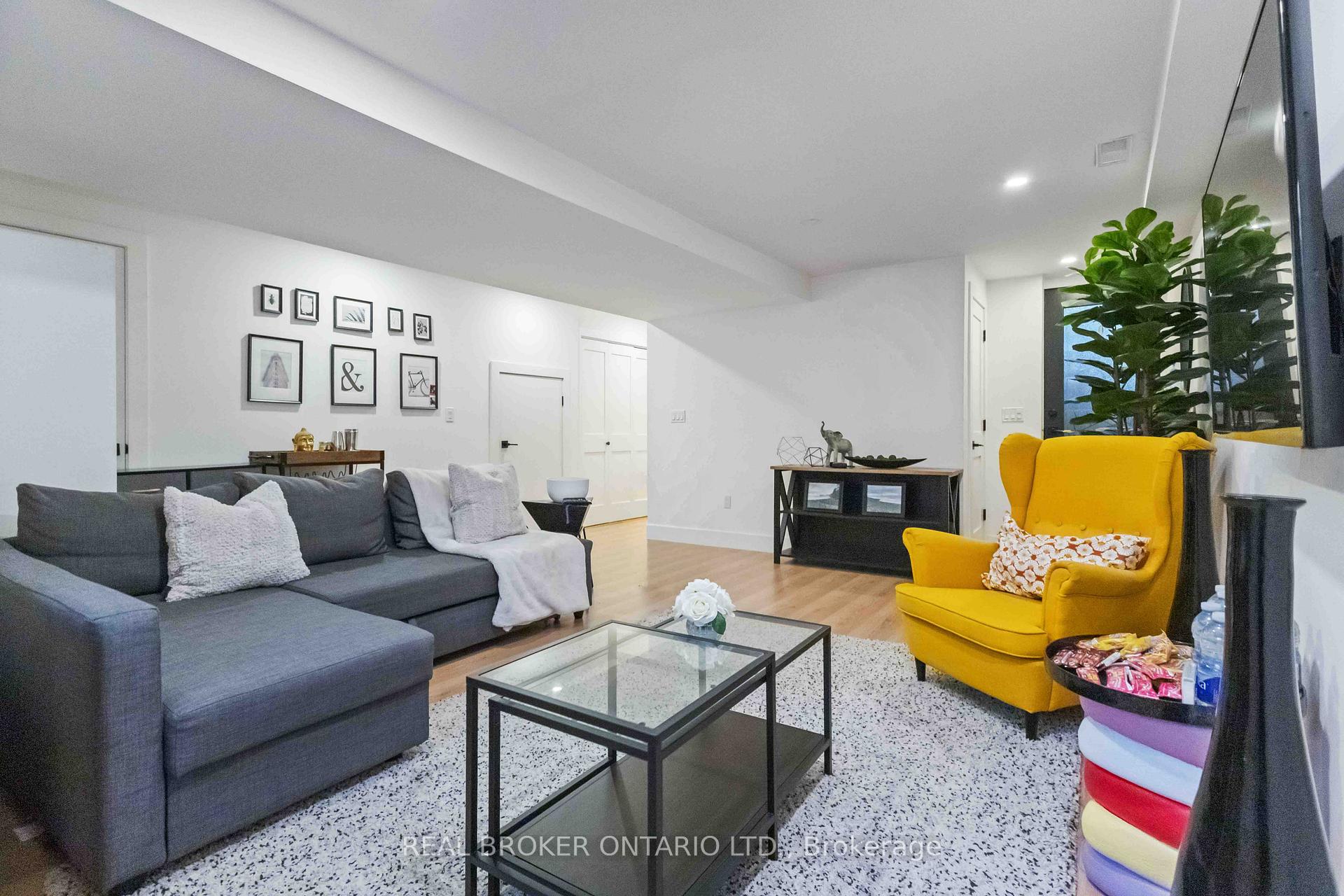 Photo 7 of Unit Lower, 182 De Grassi Street, Toronto, South Riverdale — HOMEH