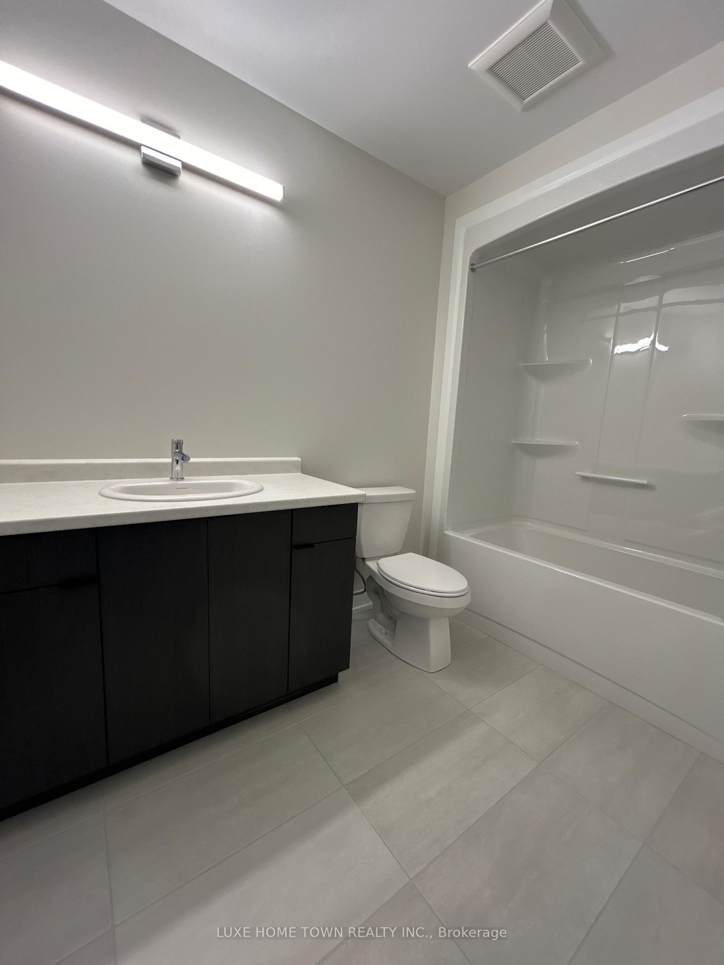 Photo 15 of 67 Harmony Way S, Thorold, Rolling Meadows — HOMEH