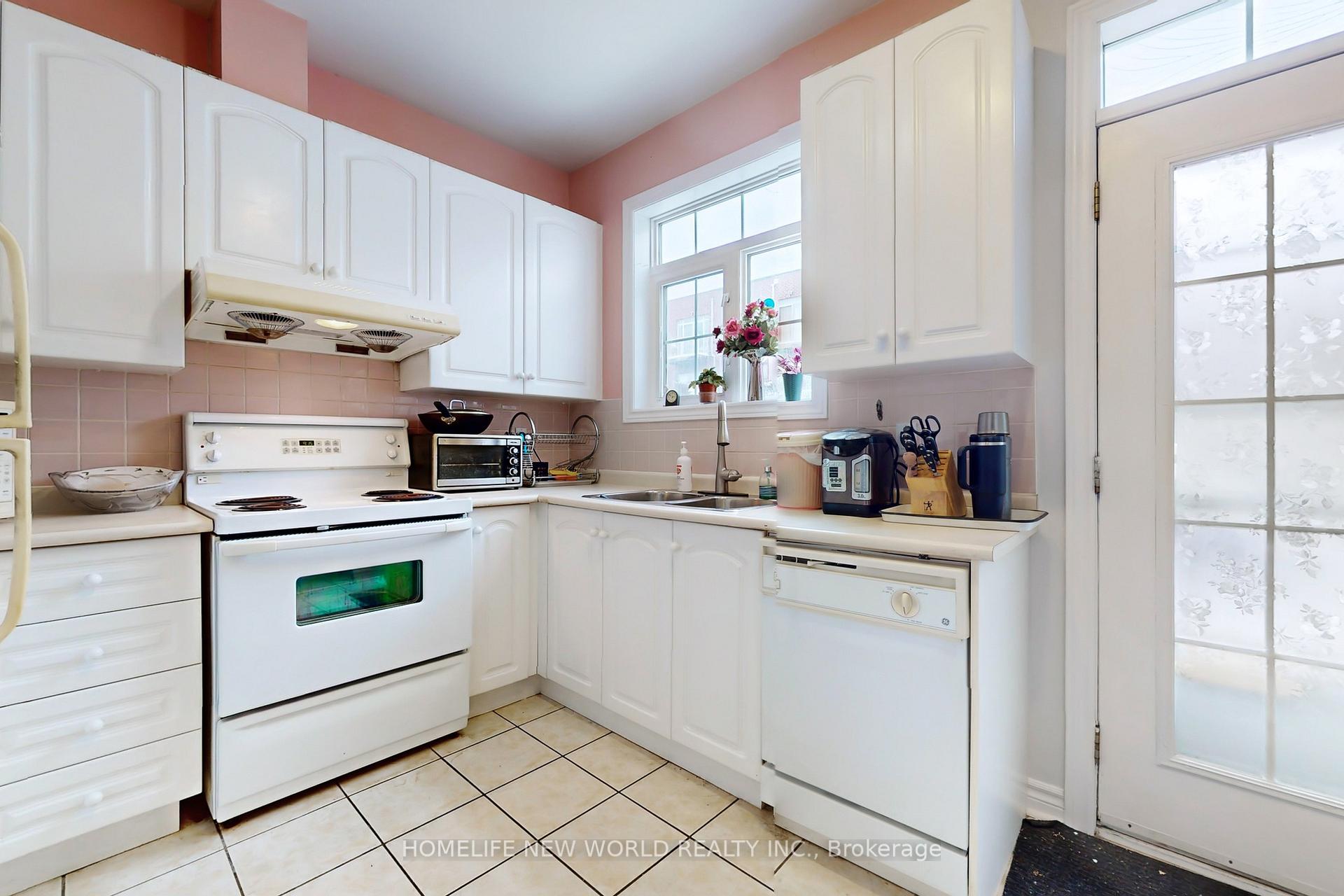 Photo 10 of 91 Natalie Place, Toronto, South Riverdale — HOMEH