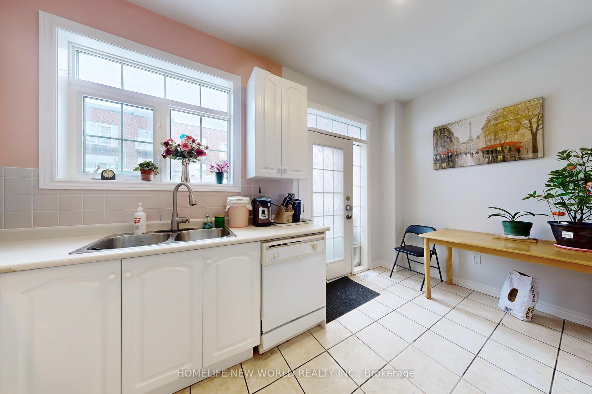 Photo 11 of 91 Natalie Place, Toronto, South Riverdale — HOMEH