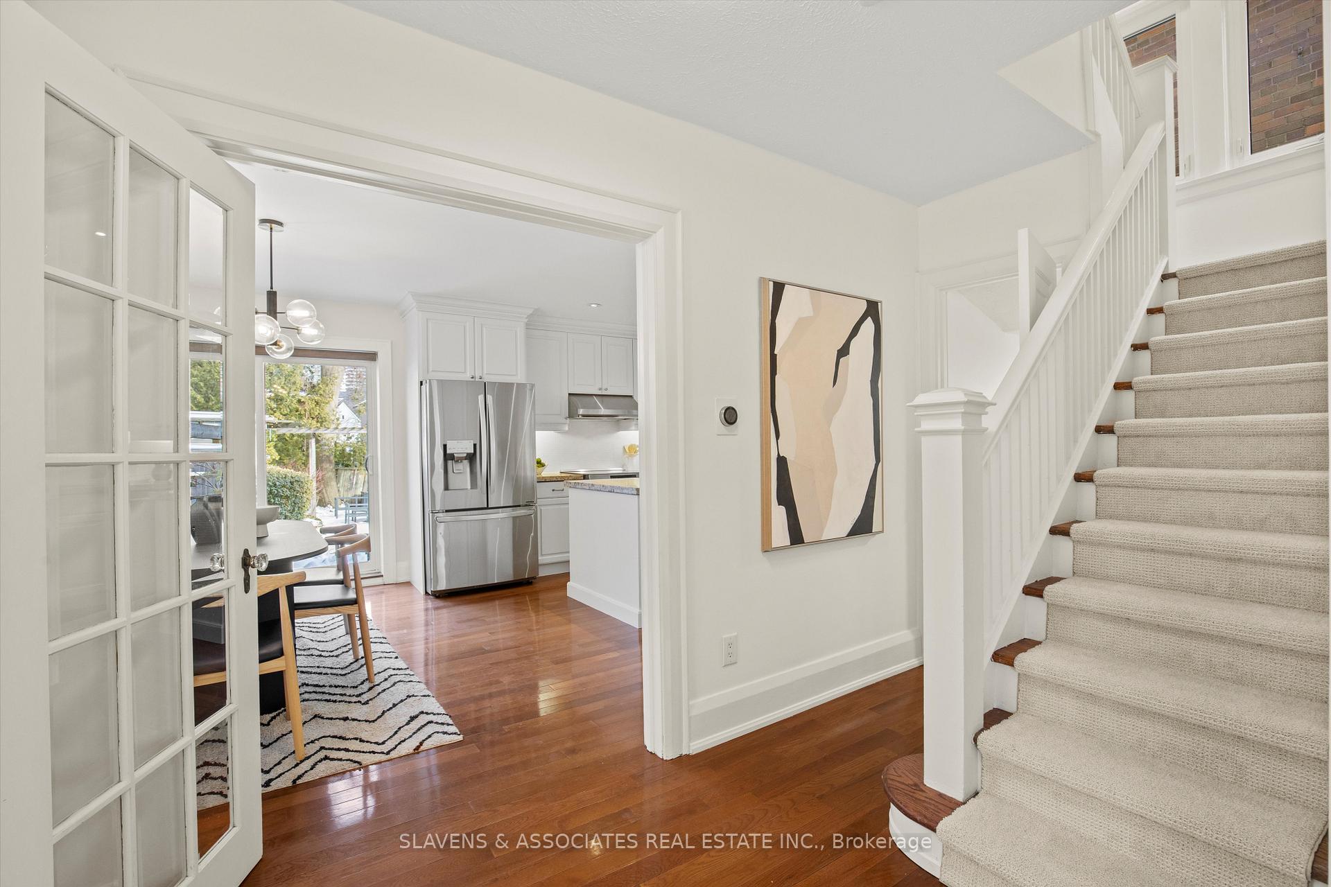 Photo 10 of 151 Lascelles Boulevard, Toronto, Yonge-Eglinton — HOMEH
