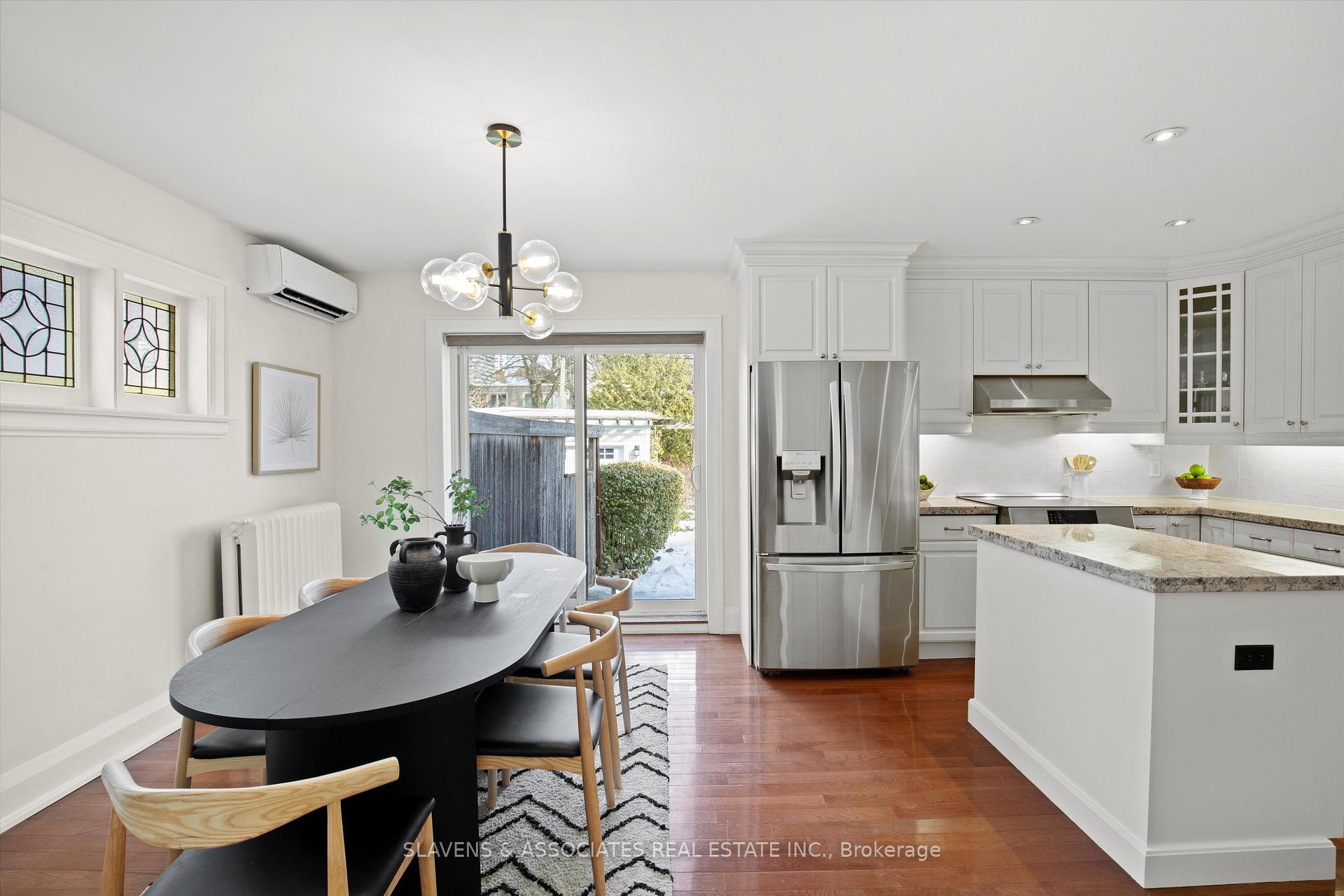 Photo 14 of 151 Lascelles Boulevard, Toronto, Yonge-Eglinton — HOMEH