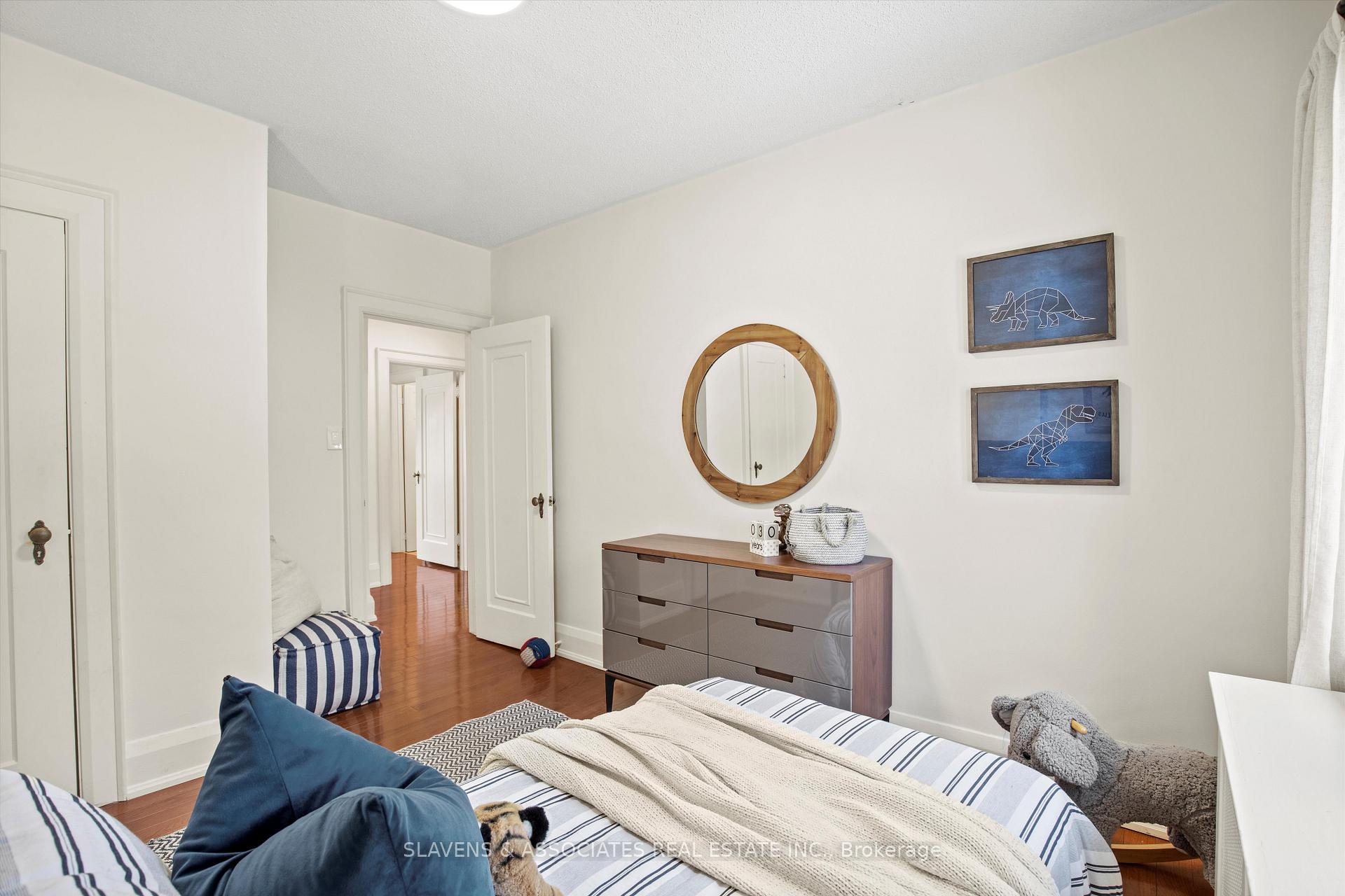 Photo 19 of 151 Lascelles Boulevard, Toronto, Yonge-Eglinton — HOMEH