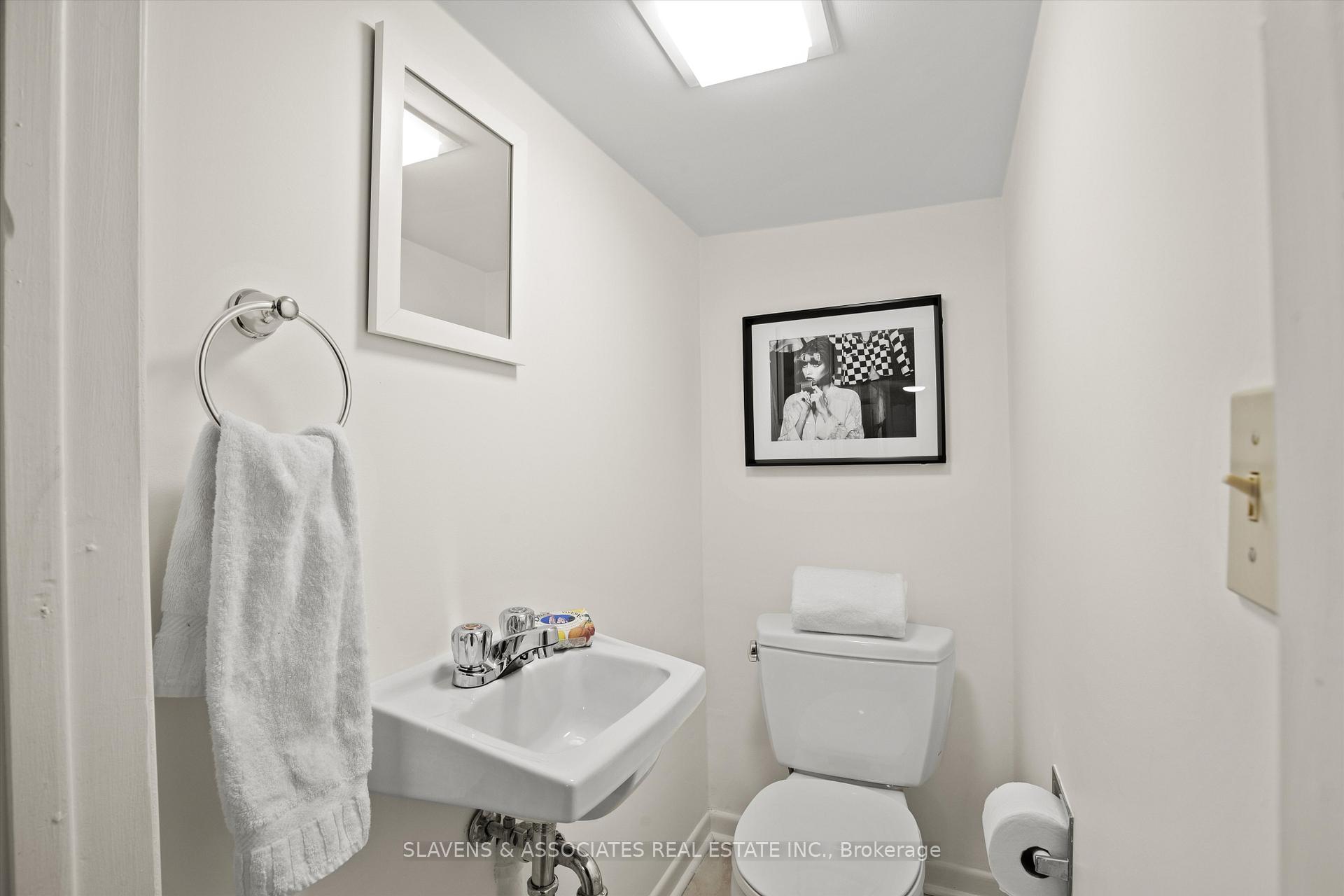 Photo 30 of 151 Lascelles Boulevard, Toronto, Yonge-Eglinton — HOMEH