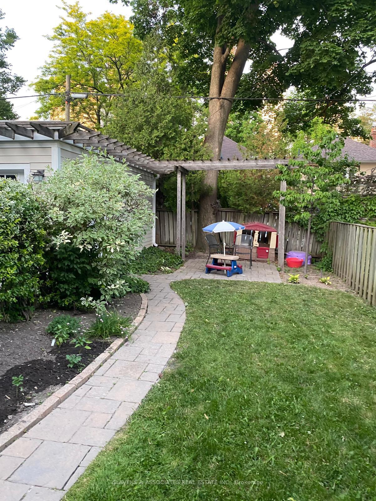 Photo 26 of 151 Lascelles Boulevard, Toronto, Yonge-Eglinton — HOMEH