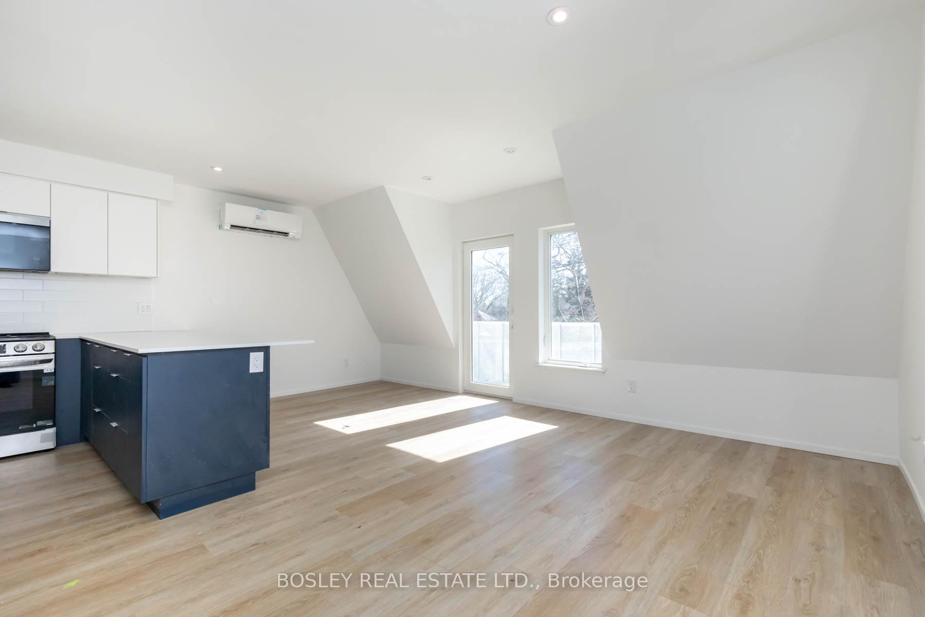 Photo 2 of Unit Suite 4, 2165A Gerrard Street E, Toronto, East End-Danforth — HOMEH