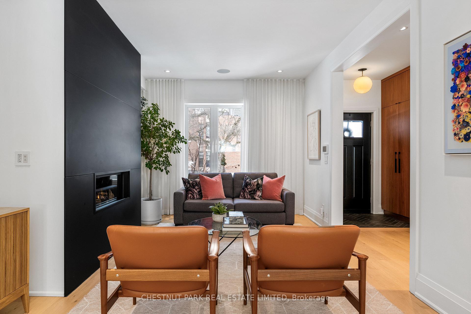 Photo 3 of 189 Havelock Street, Toronto, Dufferin Grove — HOMEH