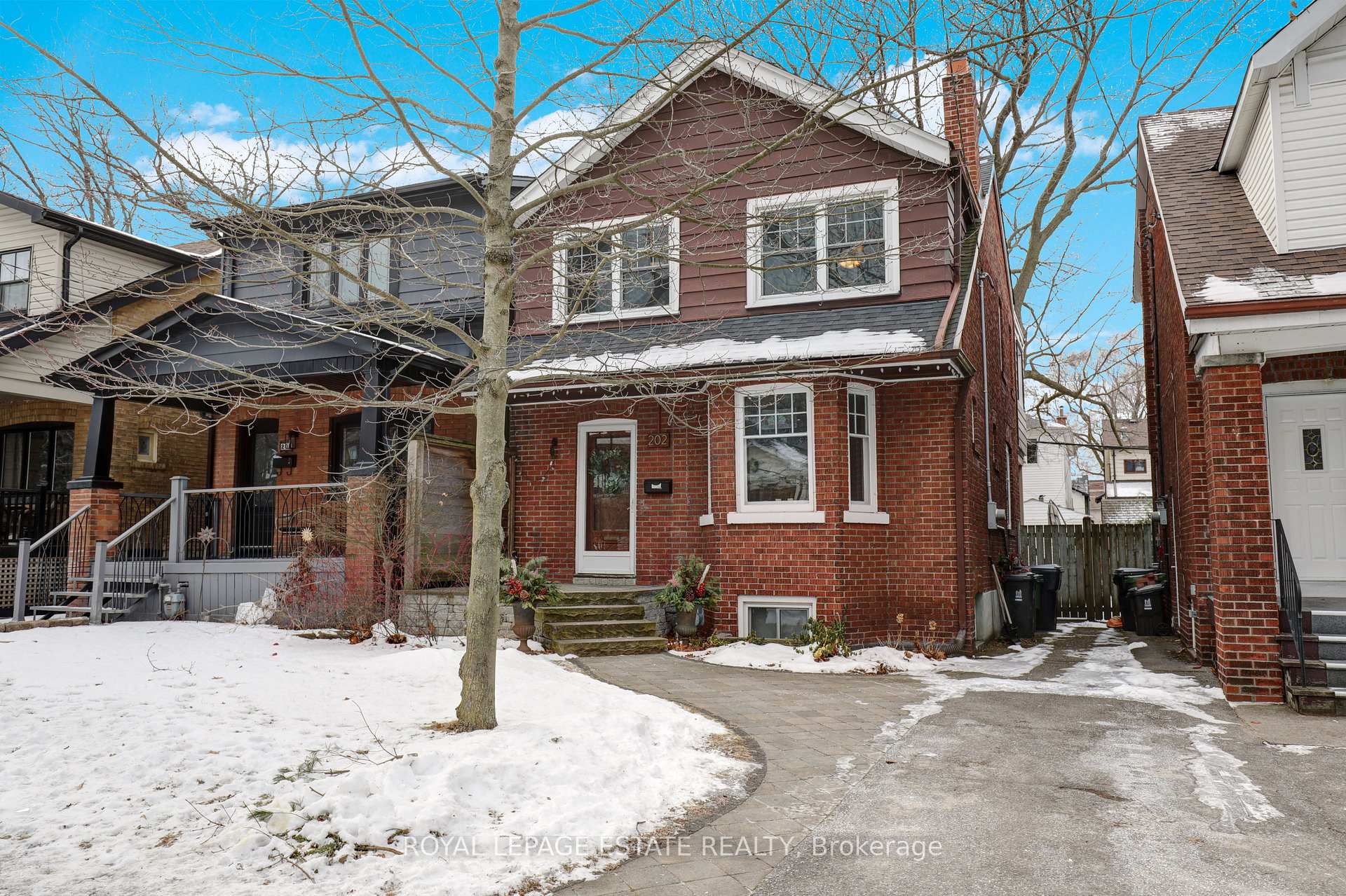 Photo 1 of 202 Bingham Avenue, Toronto, The Beaches — HOMEH