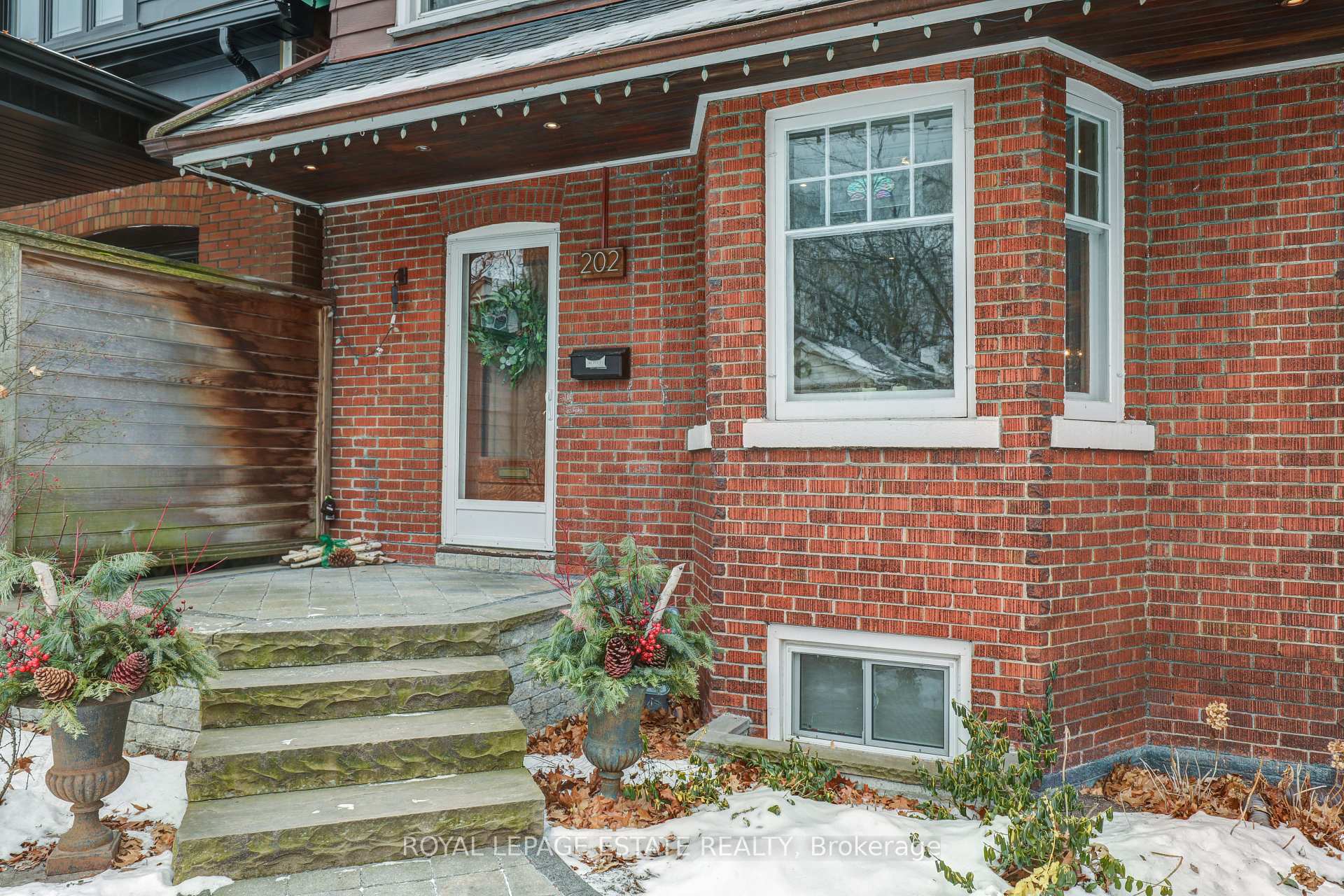 Photo 2 of 202 Bingham Avenue, Toronto, The Beaches — HOMEH