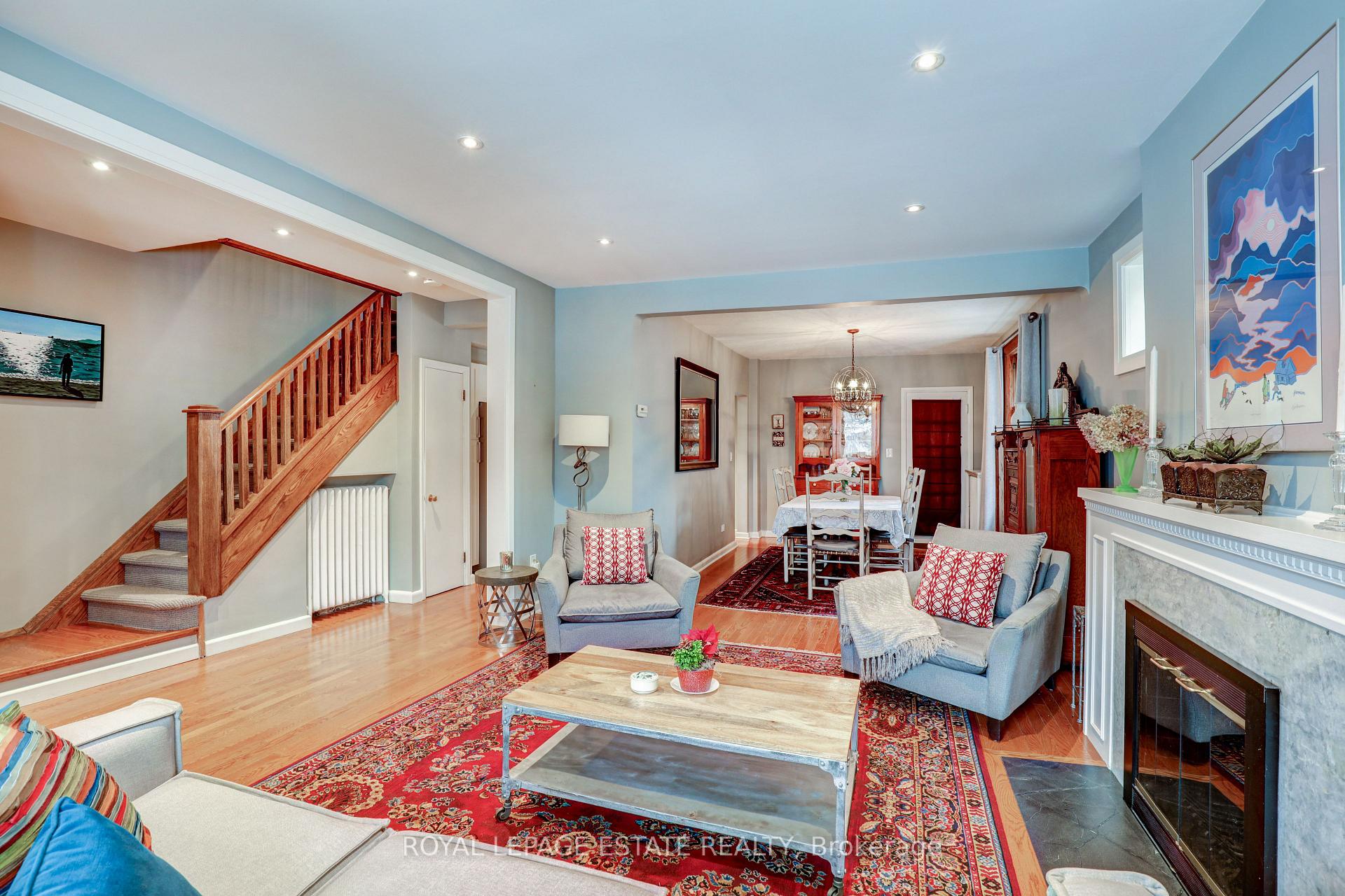 Photo 5 of 202 Bingham Avenue, Toronto, The Beaches — HOMEH