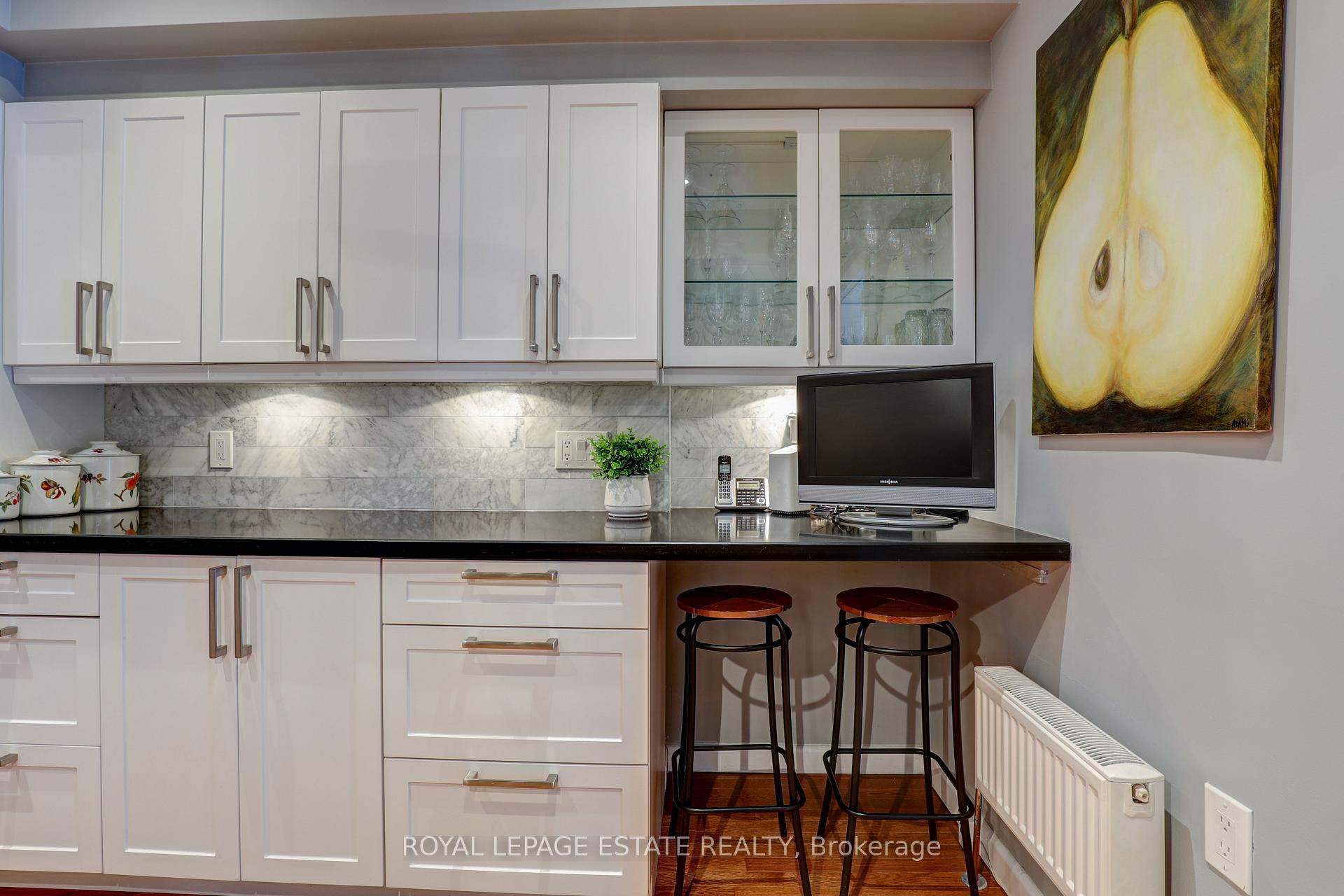 Photo 11 of 202 Bingham Avenue, Toronto, The Beaches — HOMEH