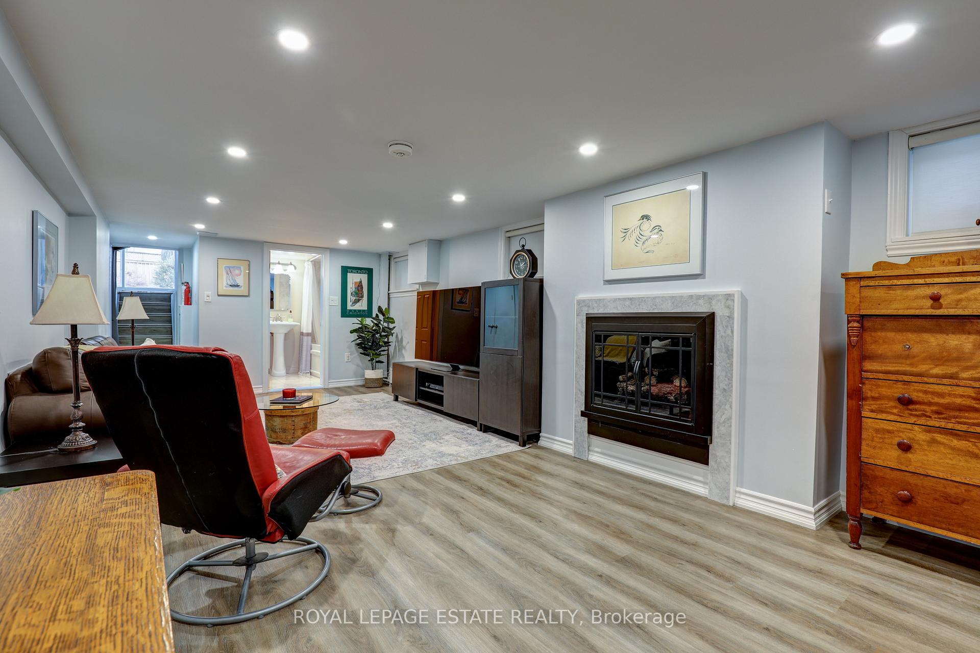 Photo 20 of 202 Bingham Avenue, Toronto, The Beaches — HOMEH