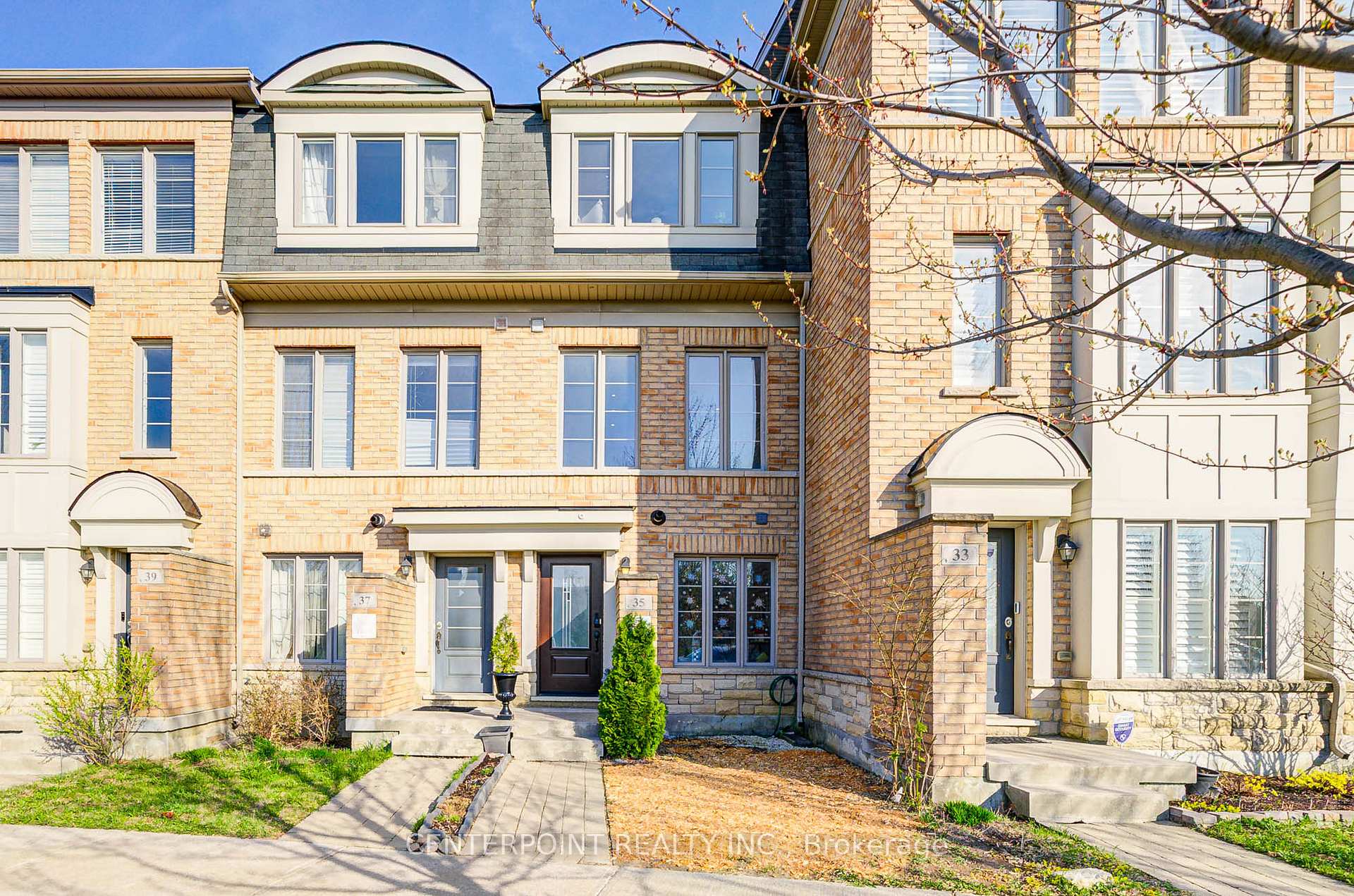 Front of 35 Nixon Heights